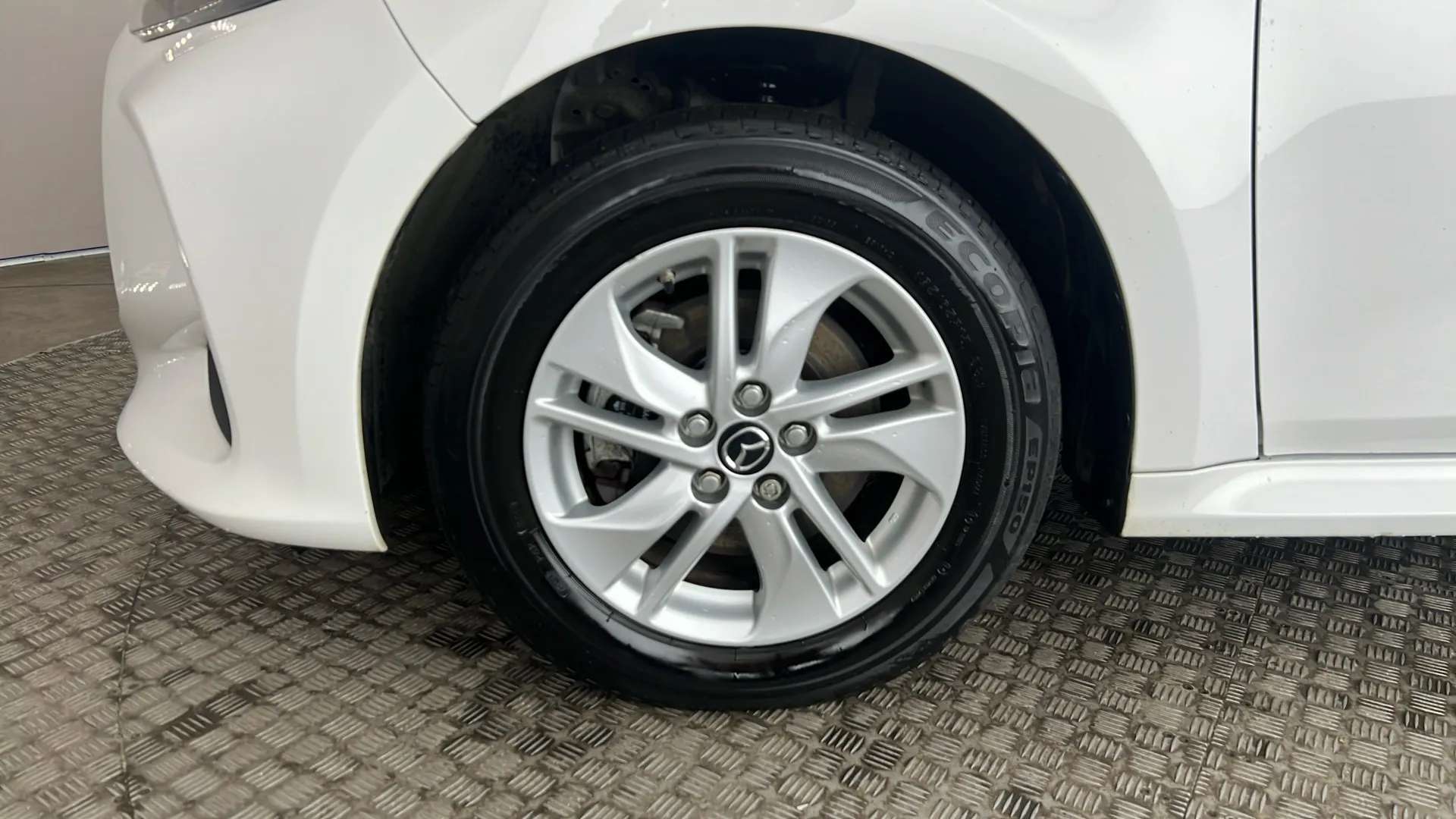 2023 MAZDA 2 HYBRID 2023 MAZDA 2 HYBRID