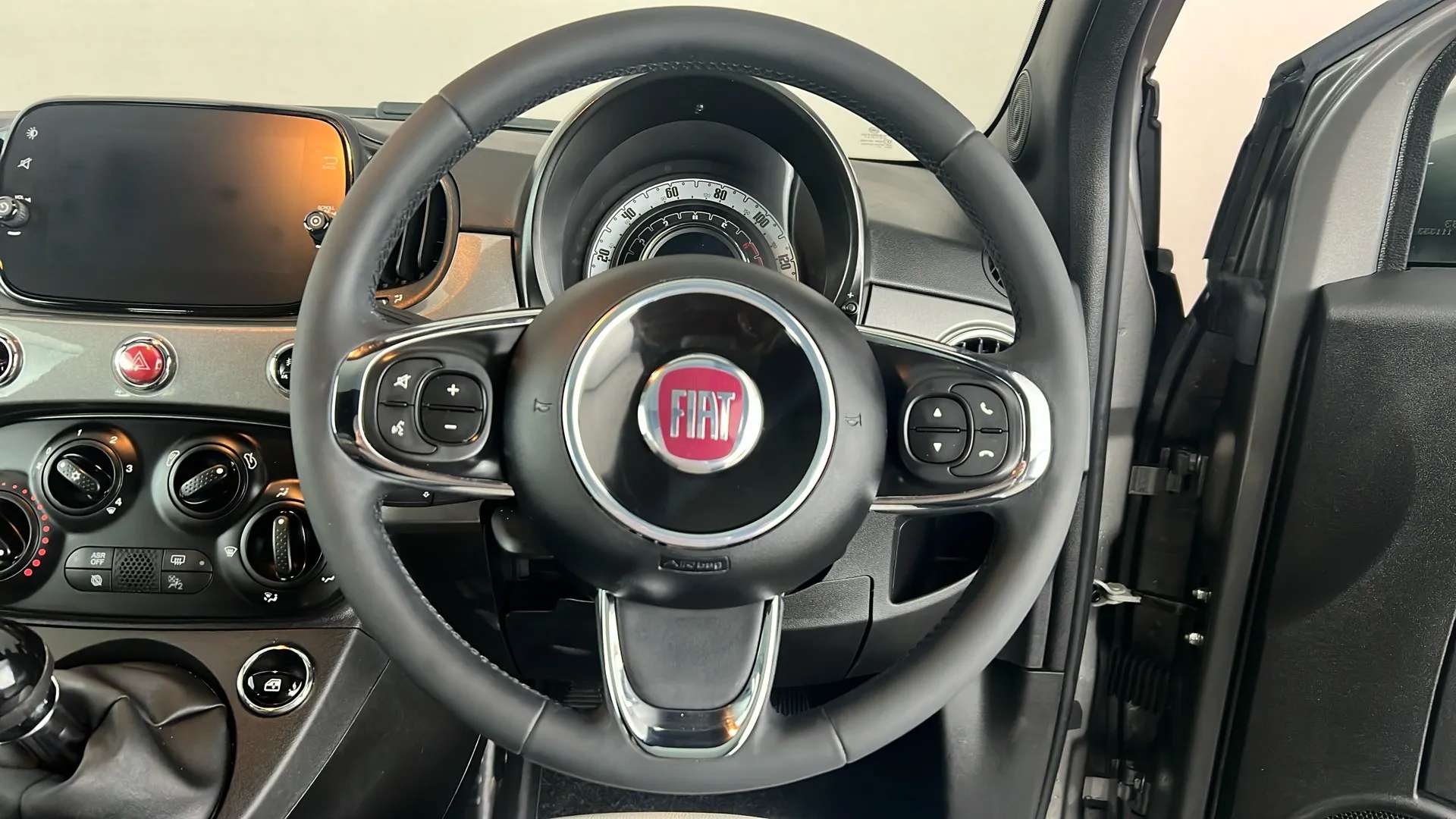 2022 FIAT 500 2022 FIAT 500