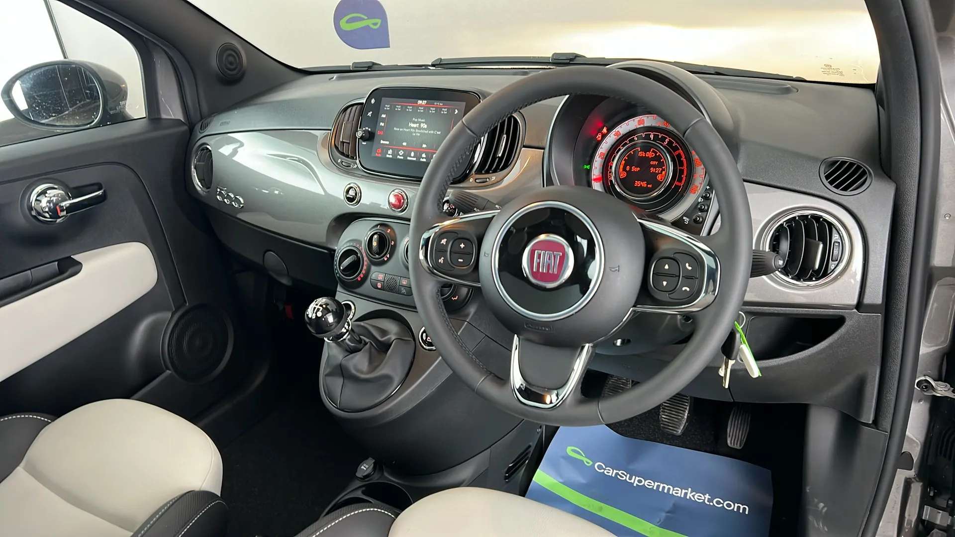 2022 FIAT 500 2022 FIAT 500