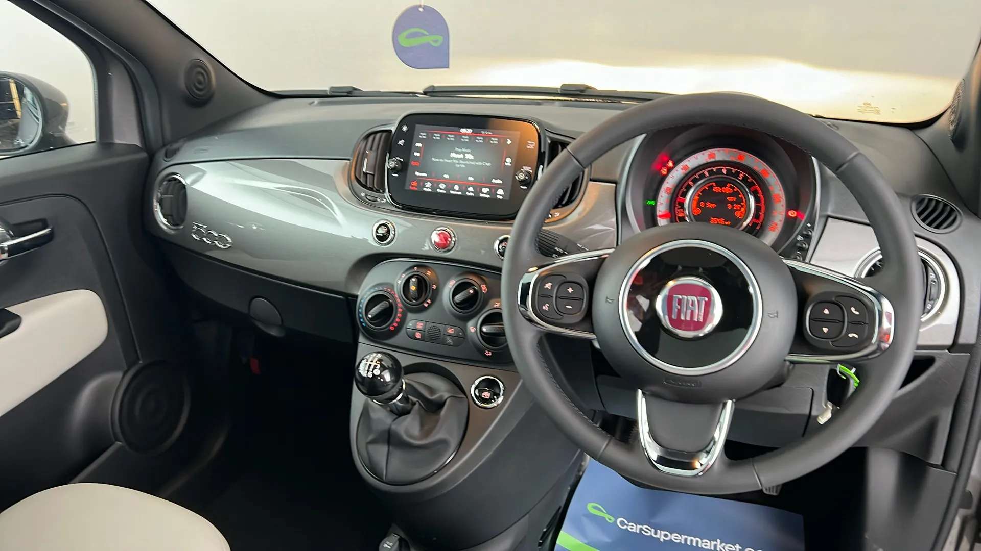 2022 FIAT 500 2022 FIAT 500