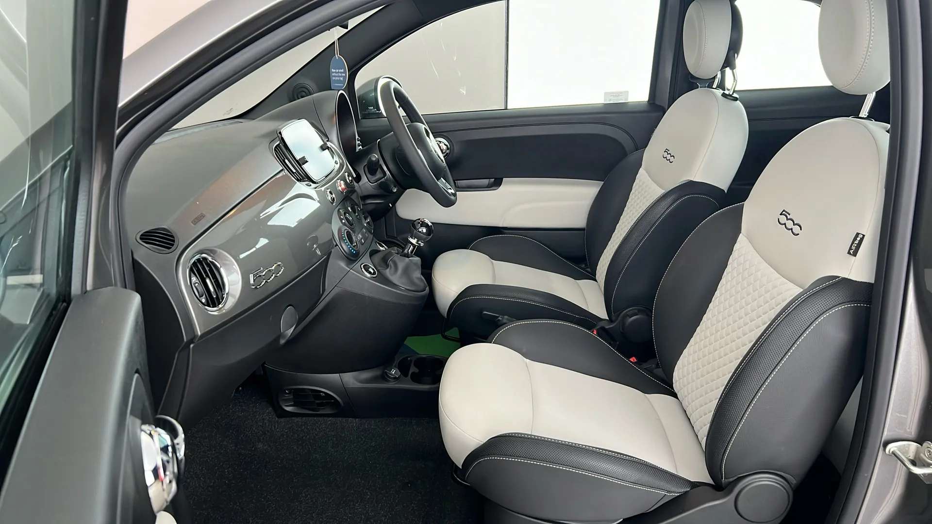 2022 FIAT 500 2022 FIAT 500