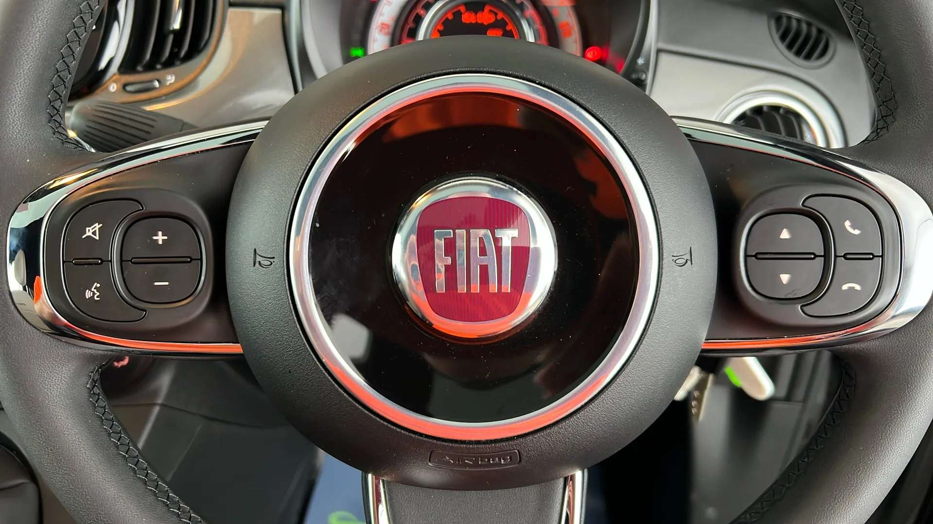 2022 FIAT 500 2022 FIAT 500