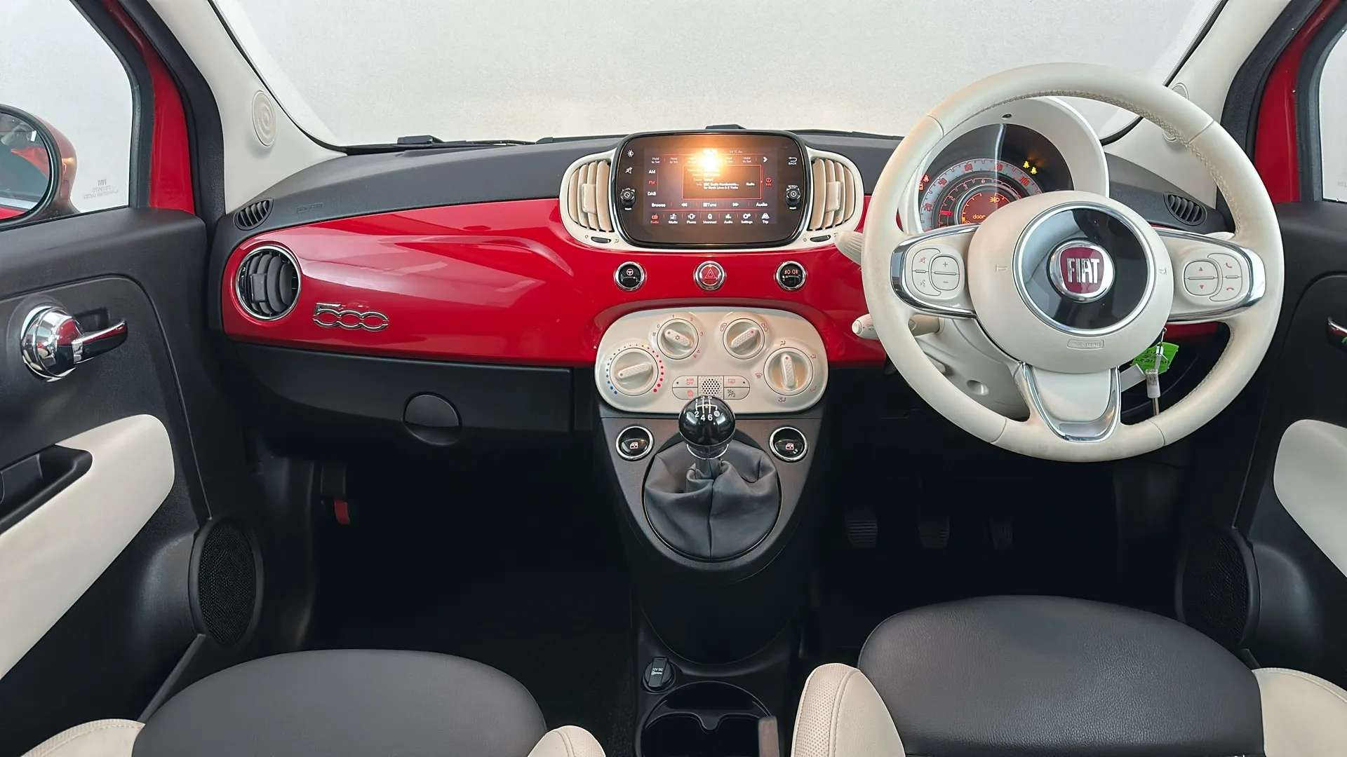 2021 FIAT 500 2021 FIAT 500