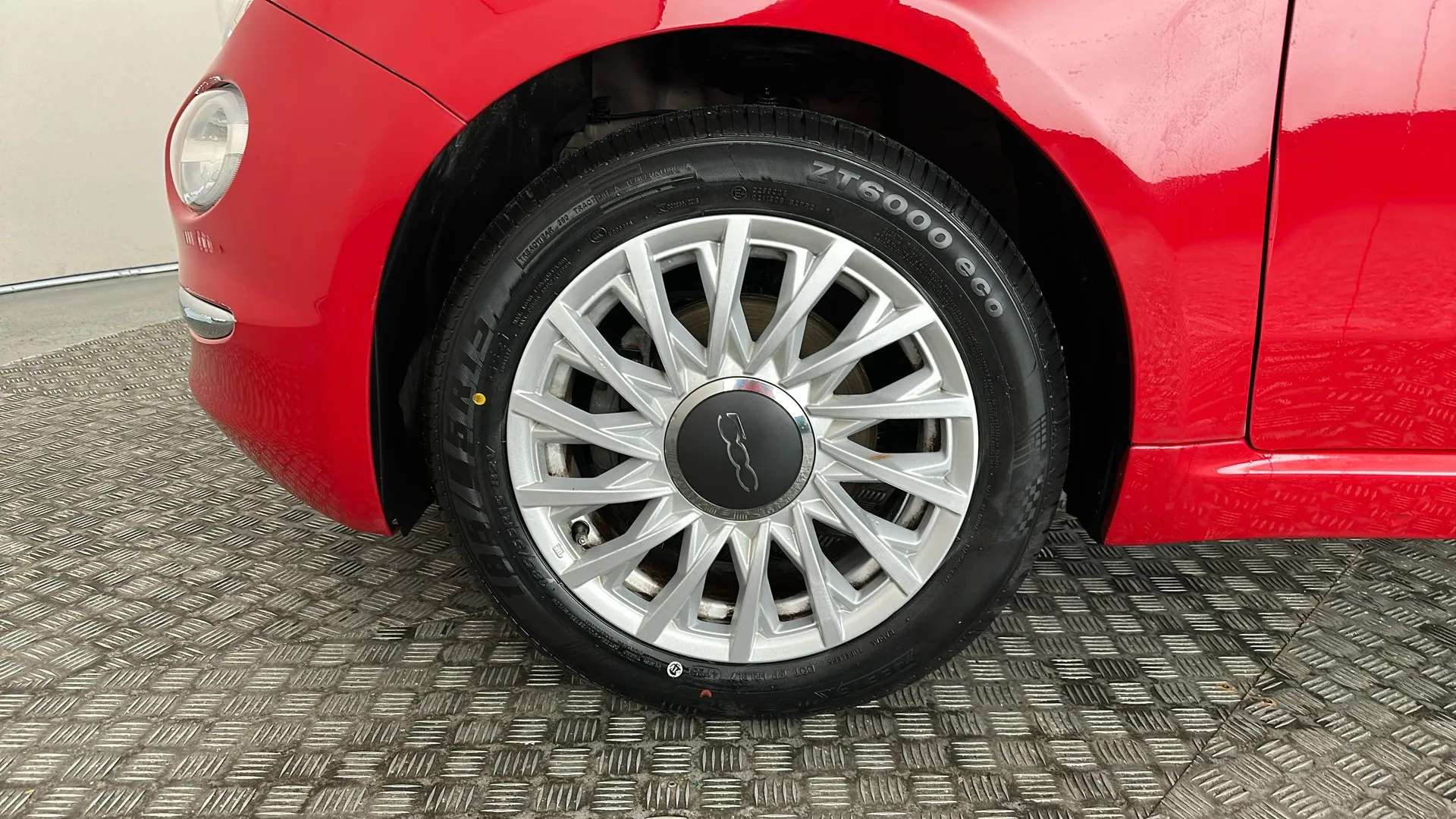 2021 FIAT 500 2021 FIAT 500