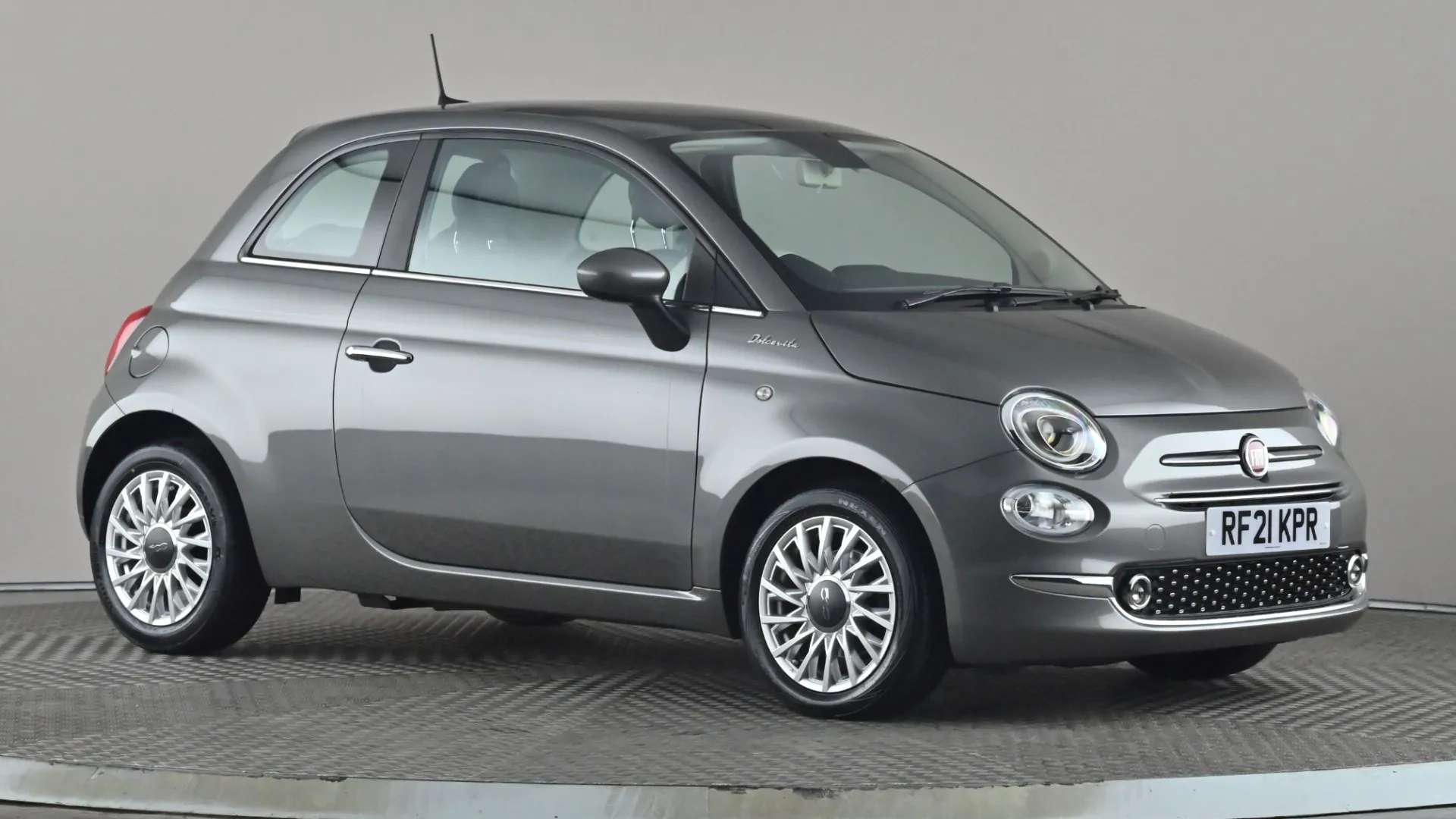 2021 FIAT 500 2021 FIAT 500