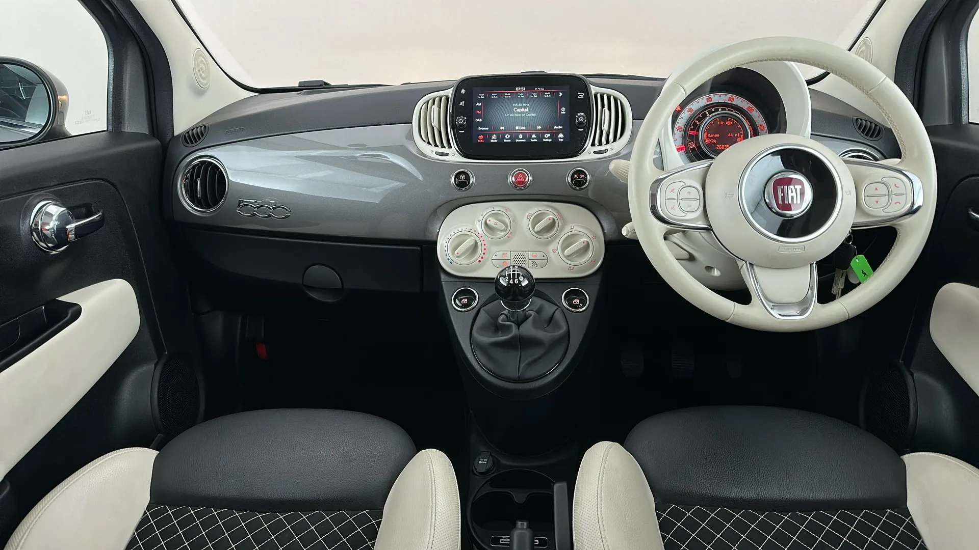 2021 FIAT 500 2021 FIAT 500