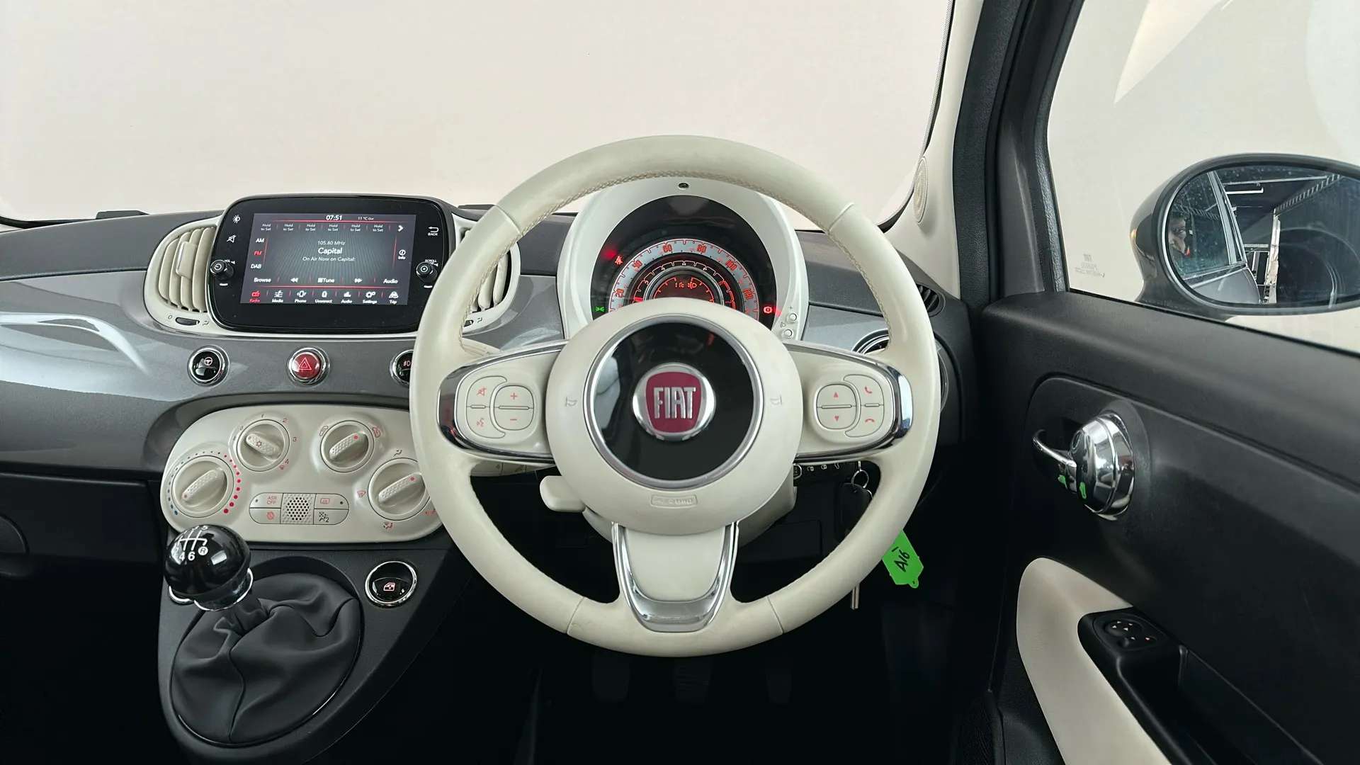 2021 FIAT 500 2021 FIAT 500