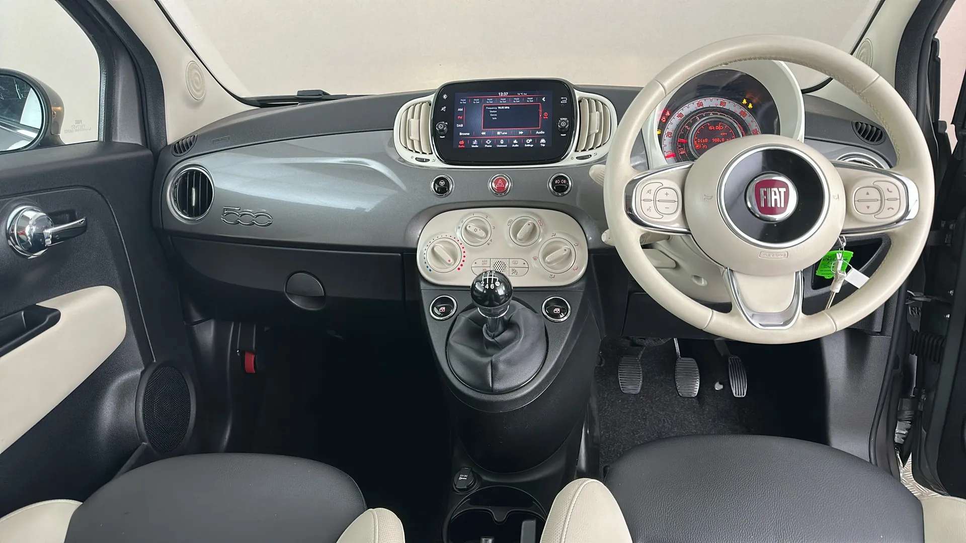 2022 FIAT 500 2022 FIAT 500