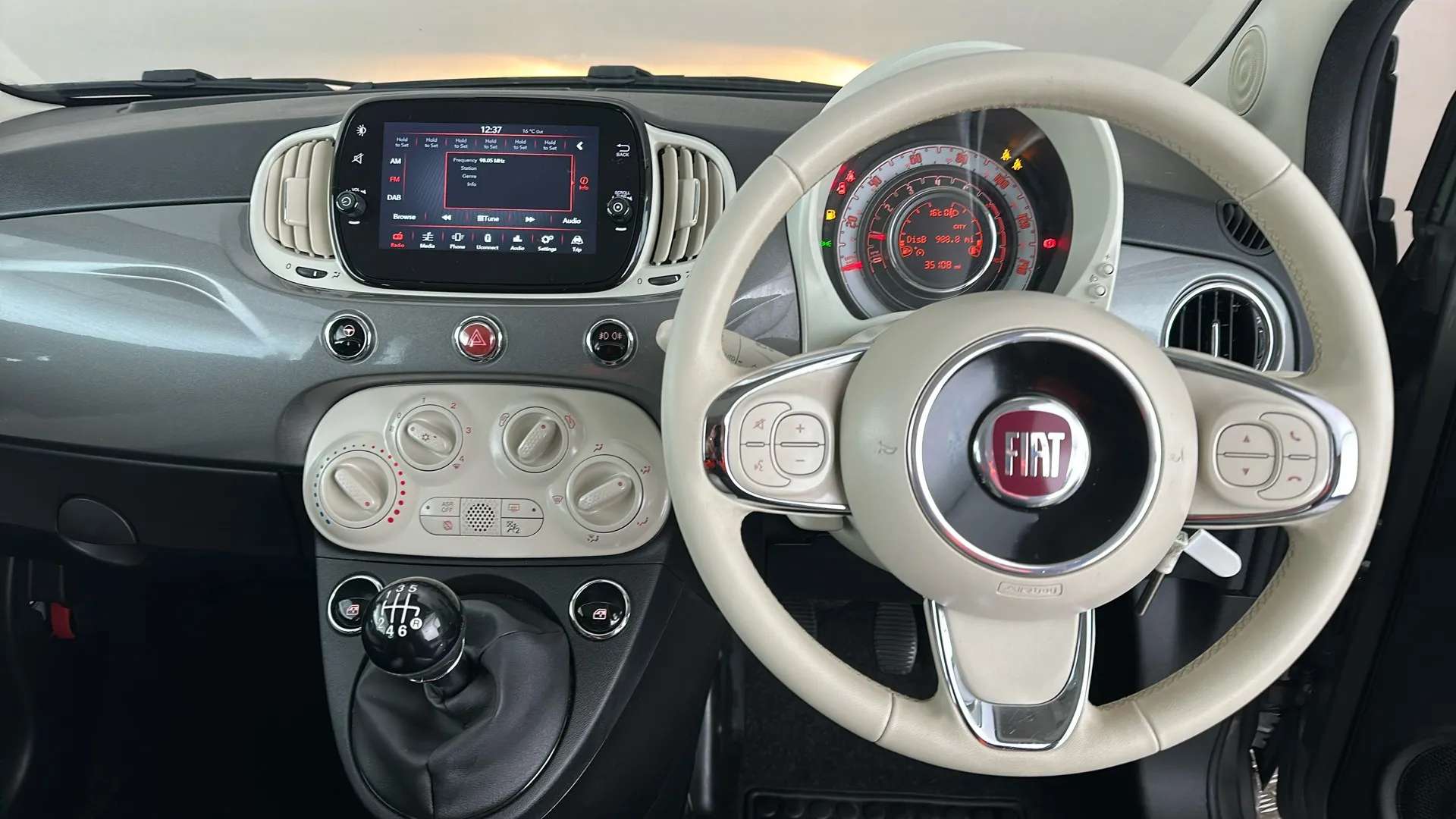 2022 FIAT 500 2022 FIAT 500
