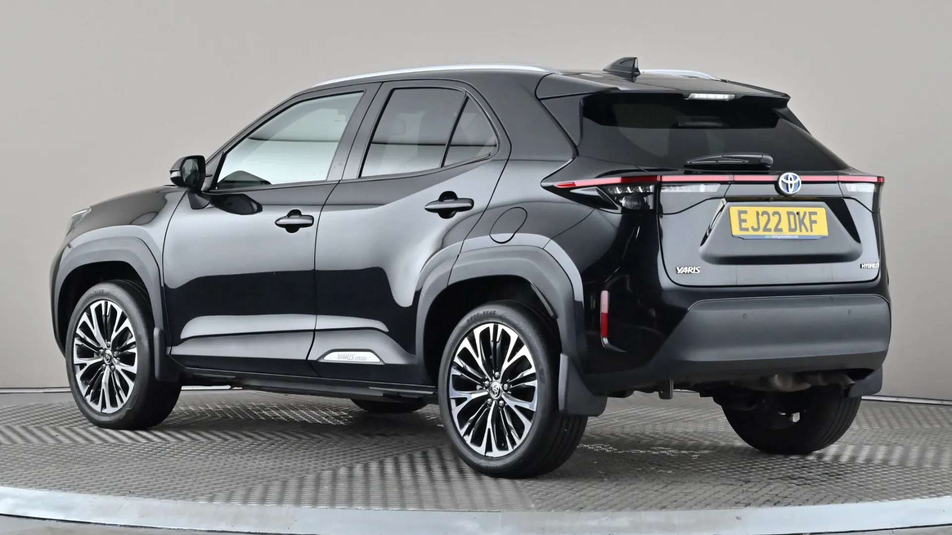 A 2022 TOYOTA YARIS CROSS 1.5 Hybrid Excel CVT A 2022 TOYOTA YARIS CROSS 1.5 Hybrid Excel CVT