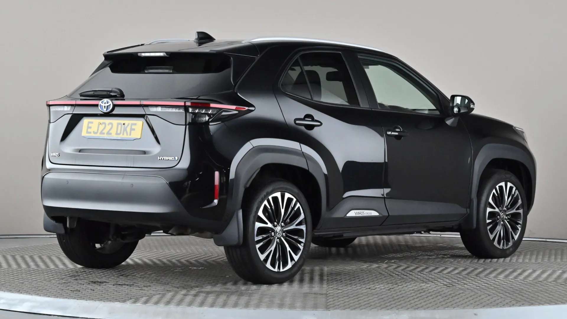 2022 TOYOTA YARIS CROSS 2022 TOYOTA YARIS CROSS