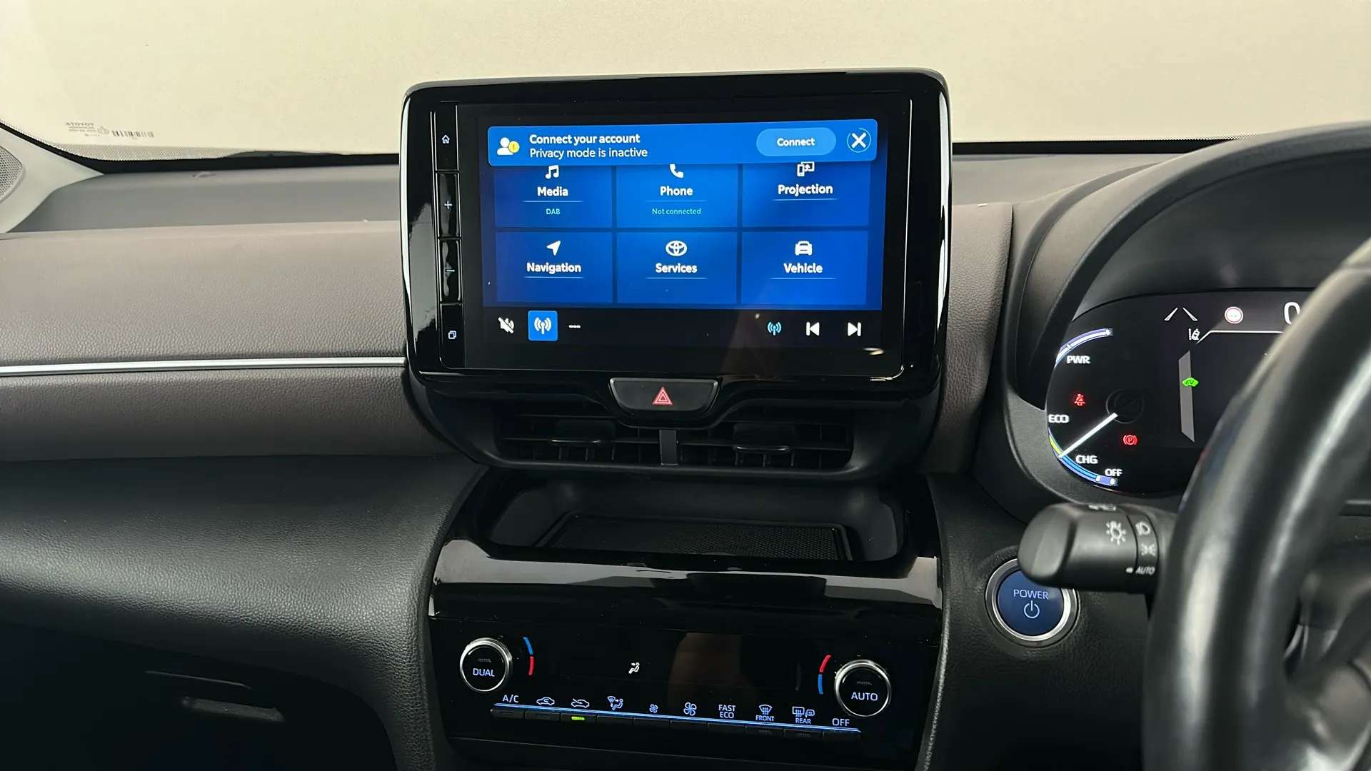2022 TOYOTA YARIS CROSS 2022 TOYOTA YARIS CROSS