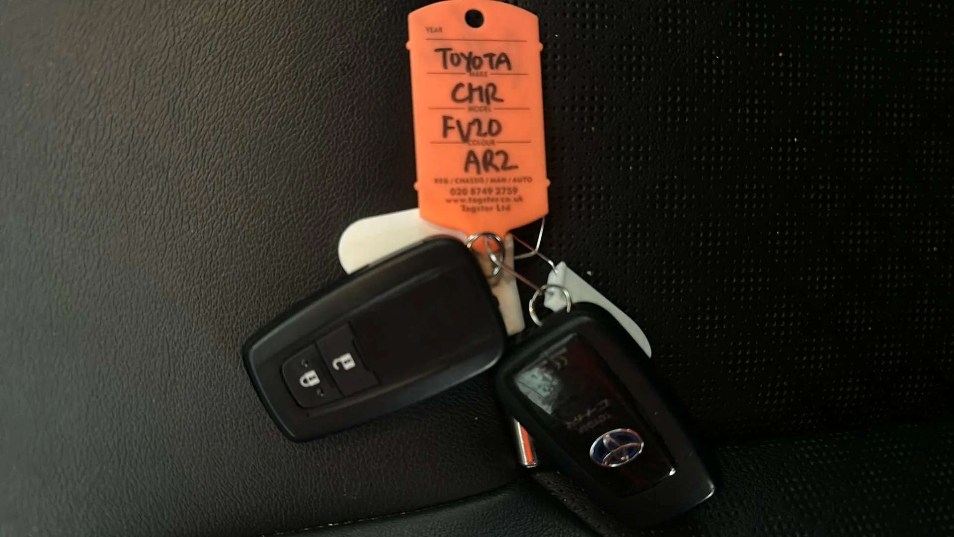 2020 TOYOTA C-HR 2020 TOYOTA C-HR