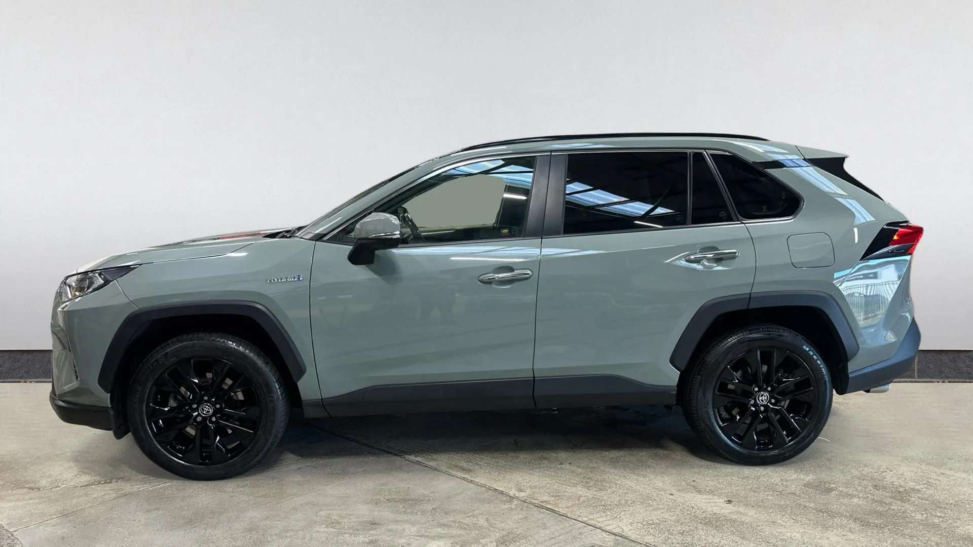 A 2021 TOYOTA RAV4 2.5 VVT-i Hybrid Excel CVT A 2021 TOYOTA RAV4 2.5 VVT-i Hybrid Excel CVT