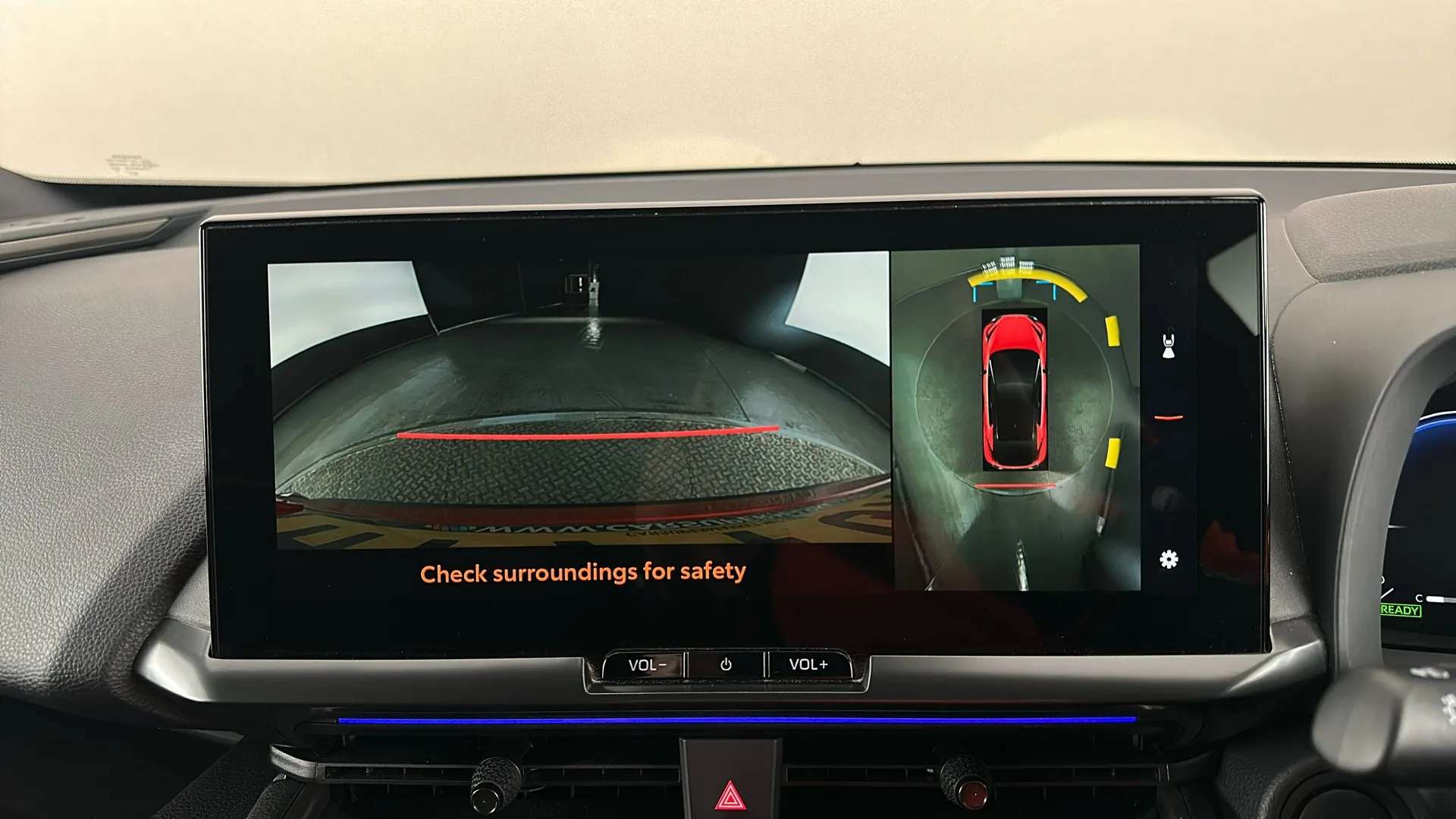 2024 TOYOTA C-HR 2024 TOYOTA C-HR