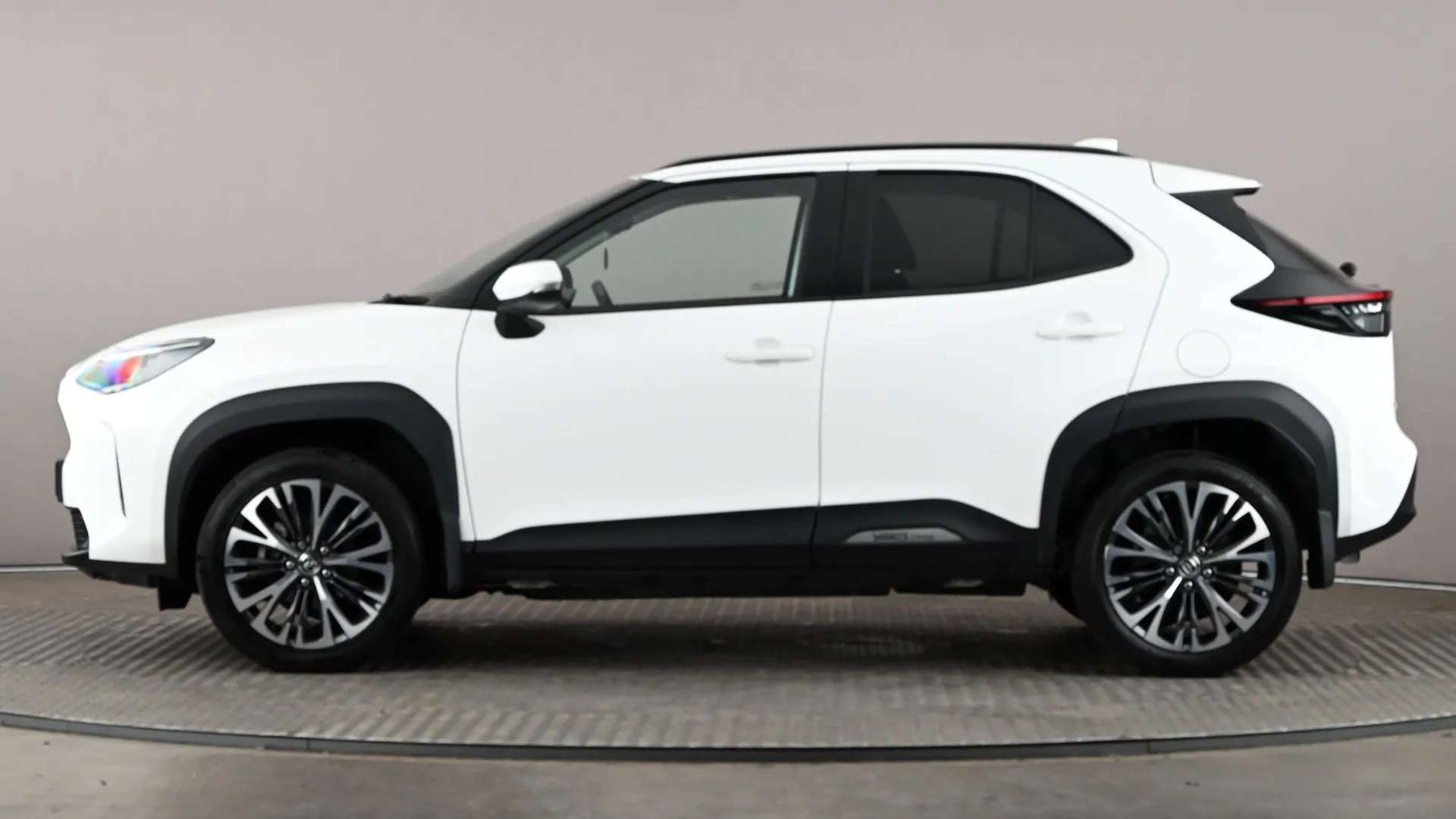A 2023 TOYOTA YARIS CROSS 1.5 Hybrid Excel CVT A 2023 TOYOTA YARIS CROSS 1.5 Hybrid Excel CVT