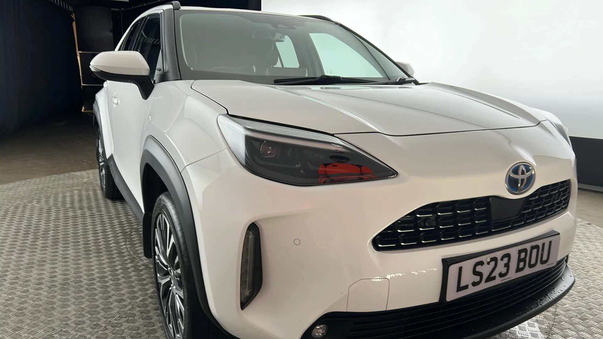 2023 TOYOTA YARIS CROSS 2023 TOYOTA YARIS CROSS