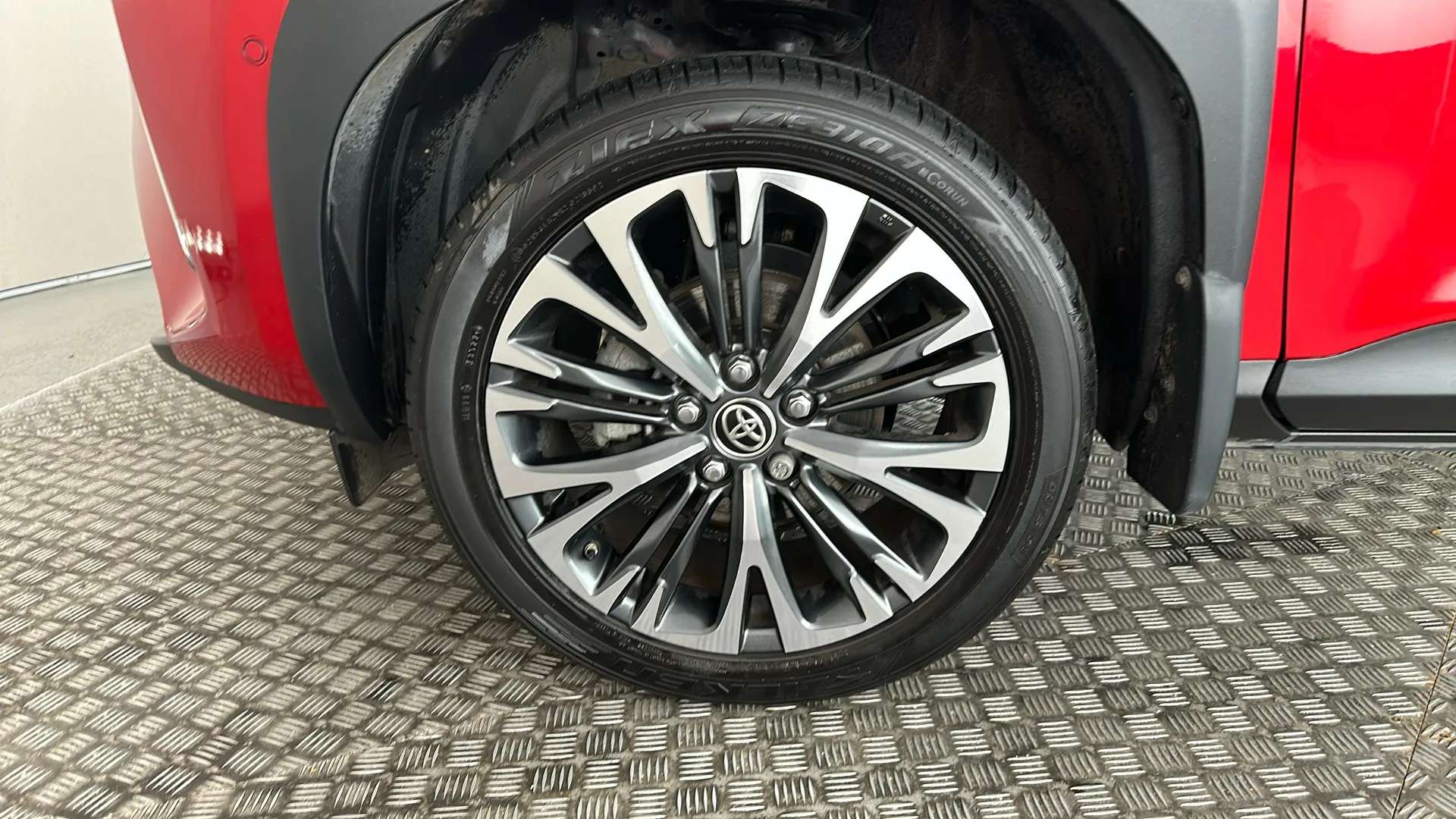 2023 TOYOTA YARIS CROSS 2023 TOYOTA YARIS CROSS