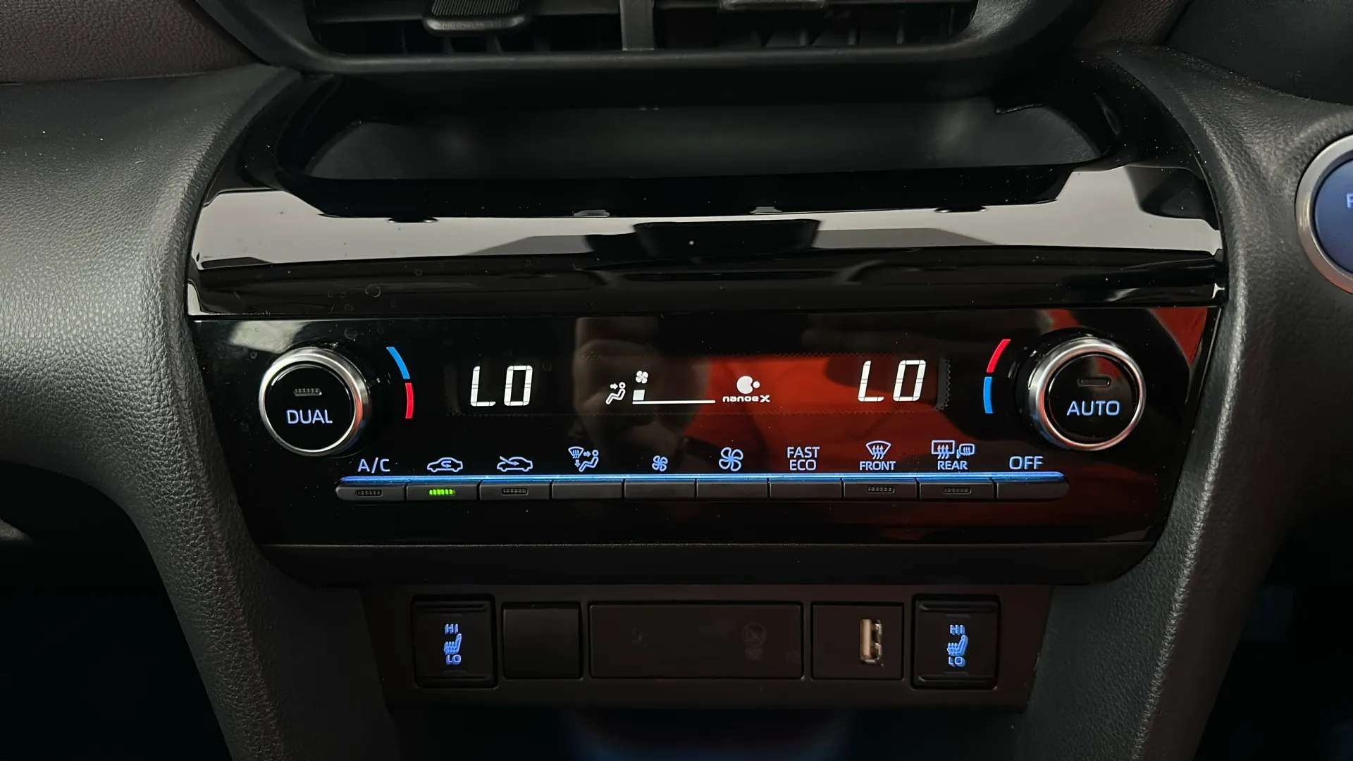 2023 TOYOTA YARIS CROSS 2023 TOYOTA YARIS CROSS
