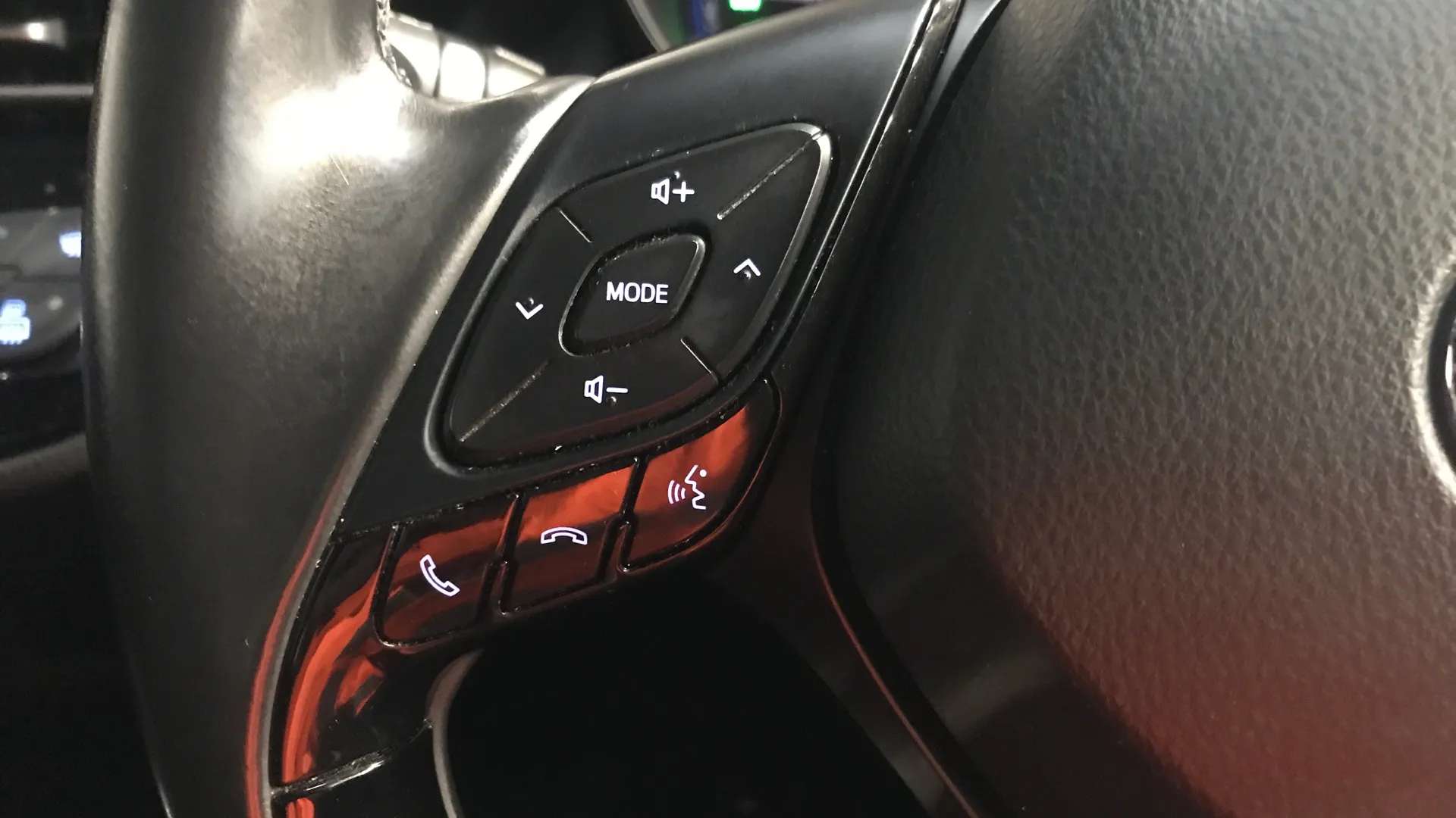 2018 TOYOTA C-HR 2018 TOYOTA C-HR