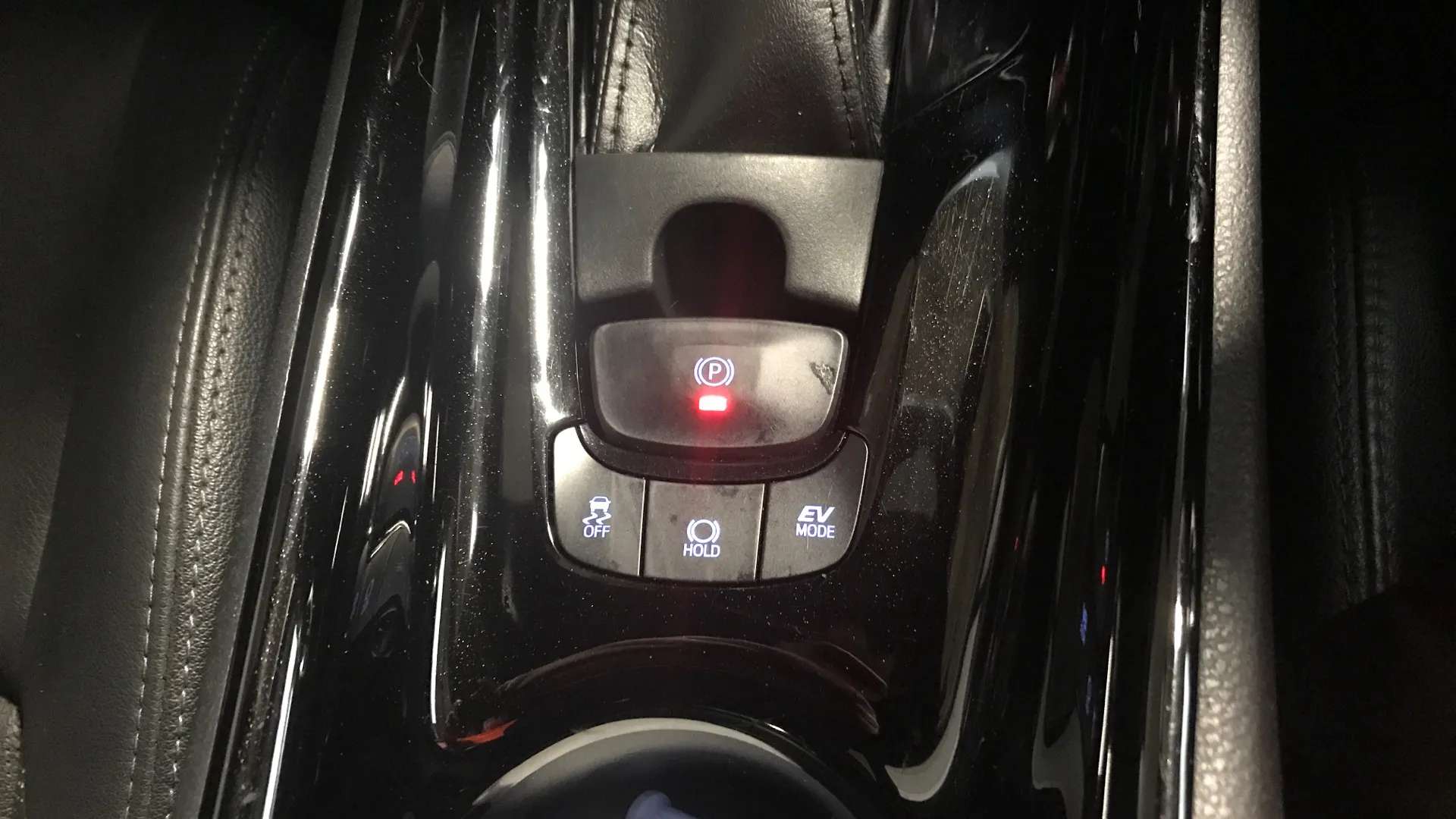 2018 TOYOTA C-HR 2018 TOYOTA C-HR