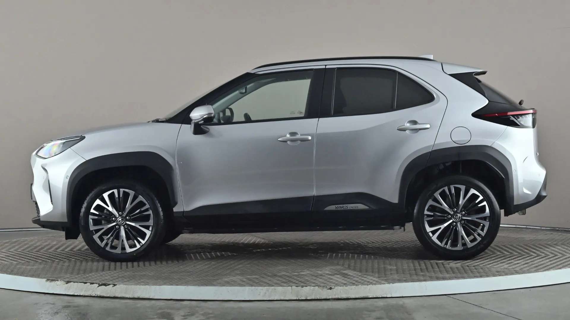 A 2024 TOYOTA YARIS CROSS 1.5 Hybrid Excel CVT A 2024 TOYOTA YARIS CROSS 1.5 Hybrid Excel CVT