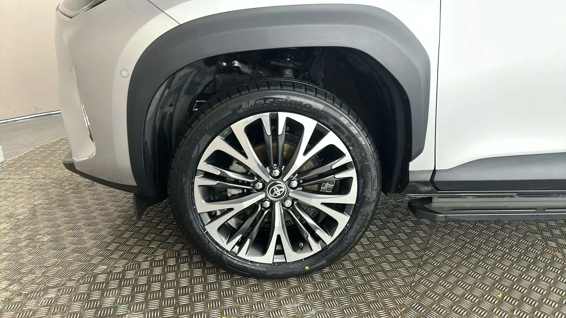 2024 TOYOTA YARIS CROSS 2024 TOYOTA YARIS CROSS