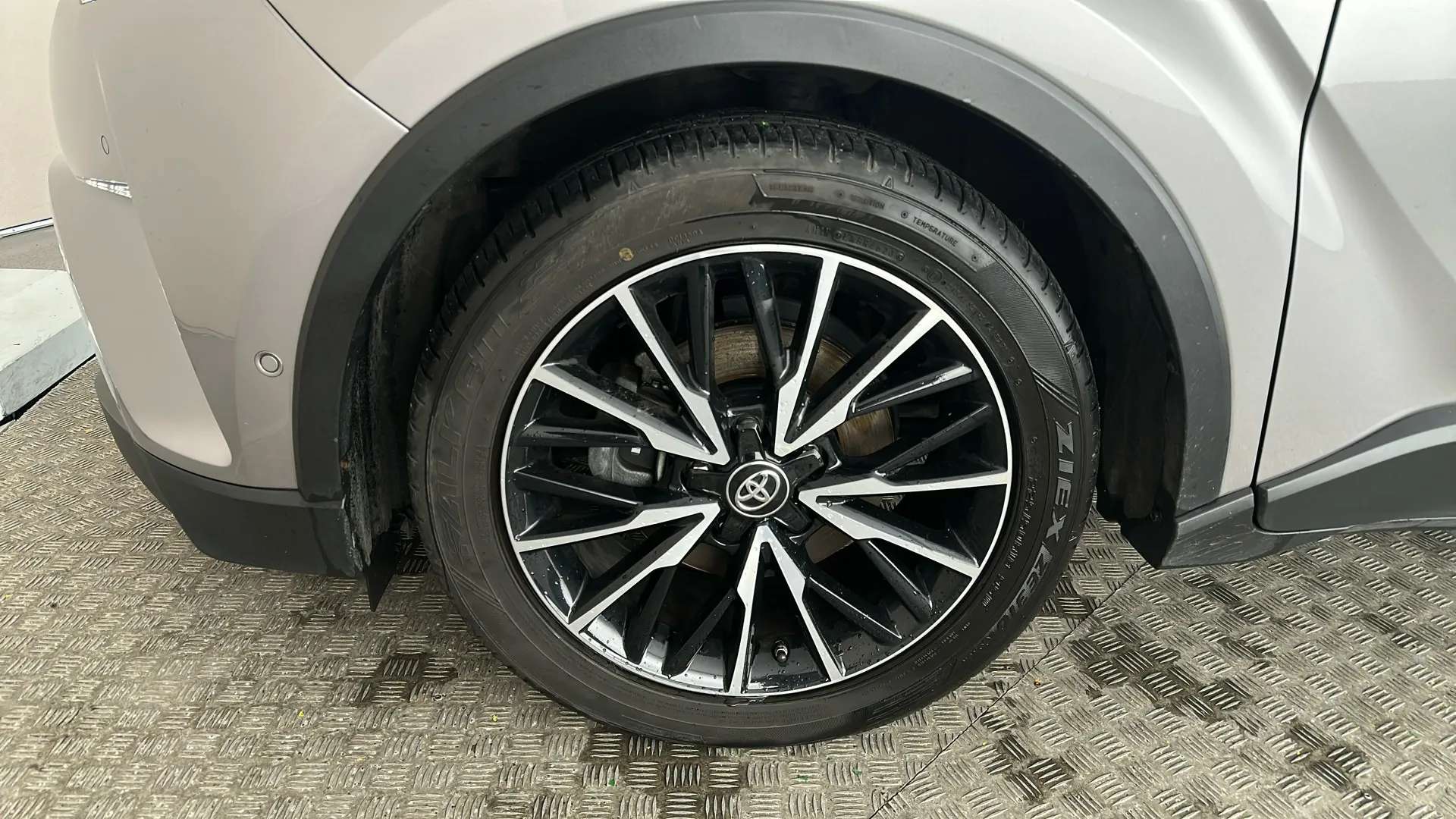 2019 TOYOTA C-HR 2019 TOYOTA C-HR