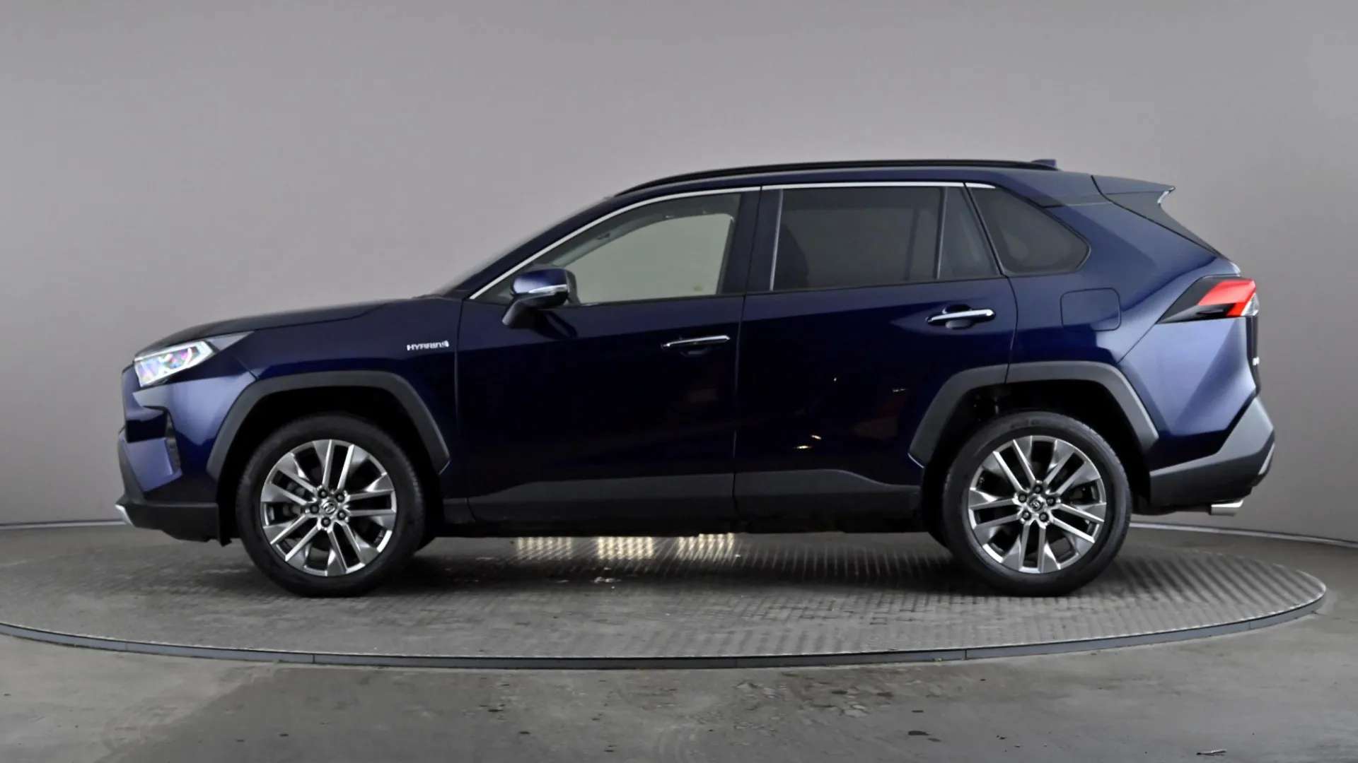 A 2021 TOYOTA RAV4 2.5 VVT-i Hybrid Excel CVT A 2021 TOYOTA RAV4 2.5 VVT-i Hybrid Excel CVT