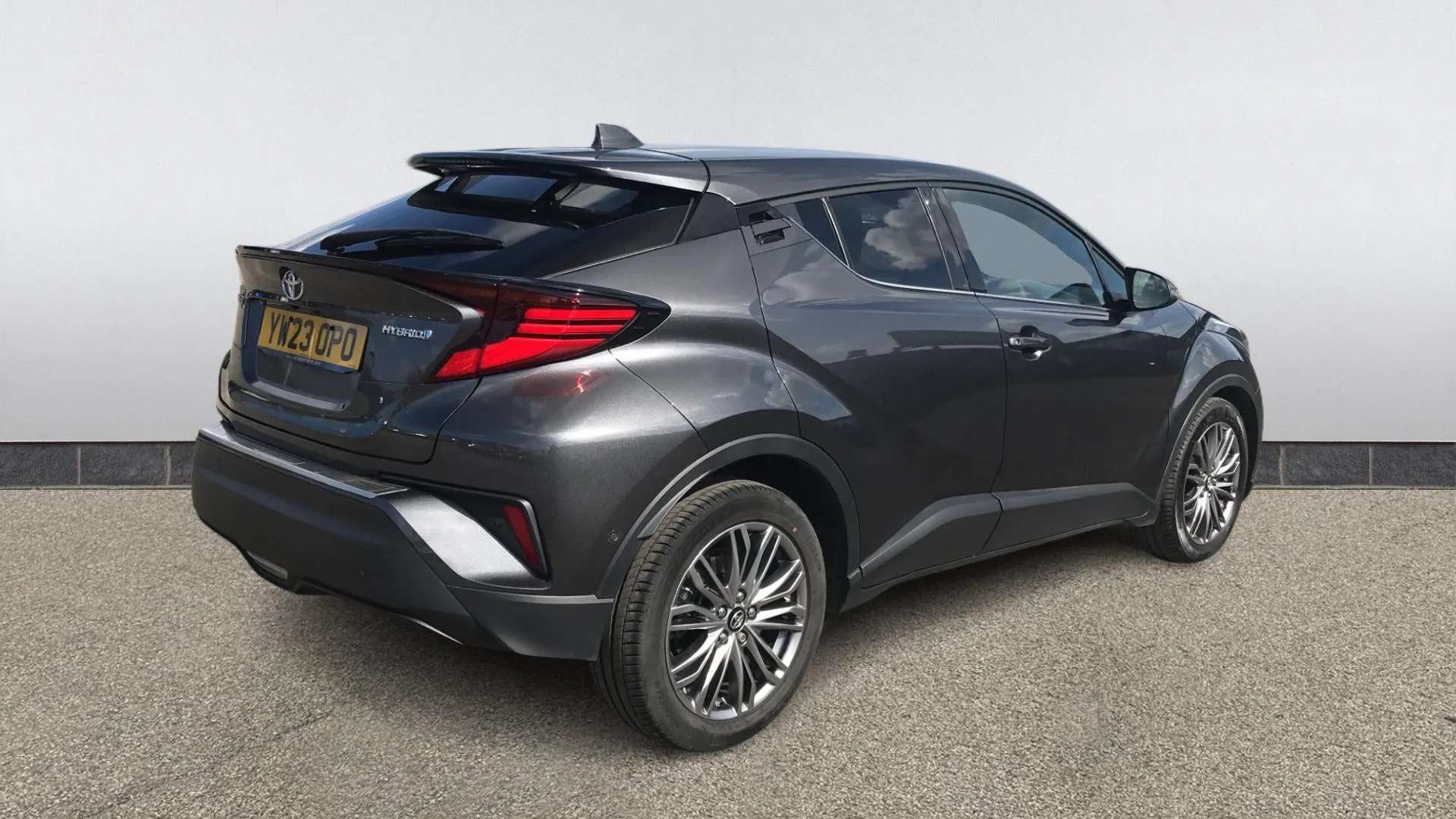 2023 TOYOTA C-HR 2023 TOYOTA C-HR