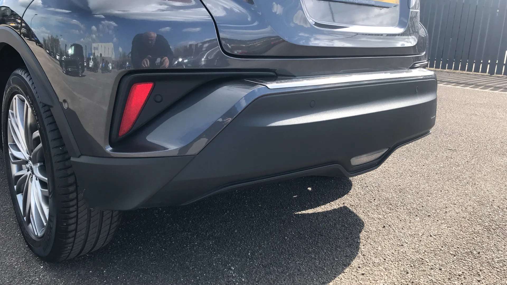 2023 TOYOTA C-HR 2023 TOYOTA C-HR