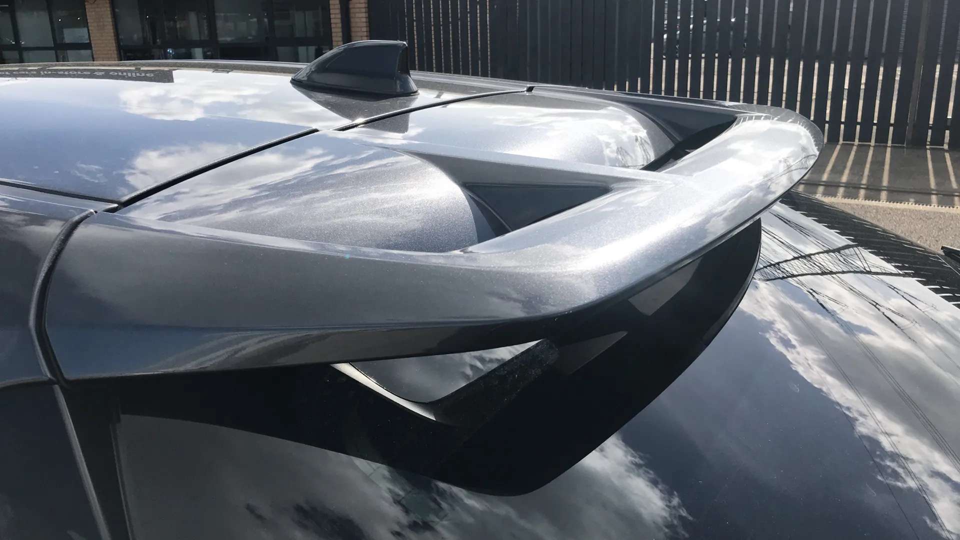 2023 TOYOTA C-HR 2023 TOYOTA C-HR