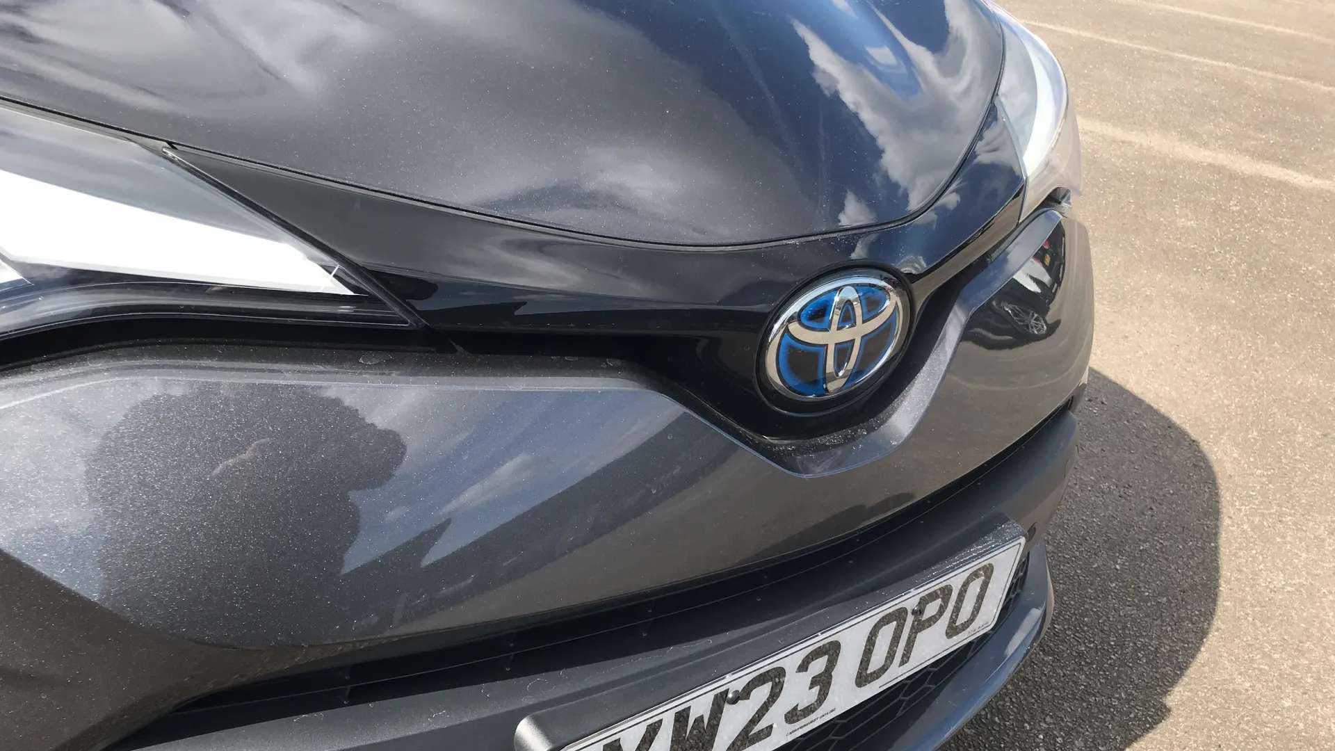 2023 TOYOTA C-HR 2023 TOYOTA C-HR