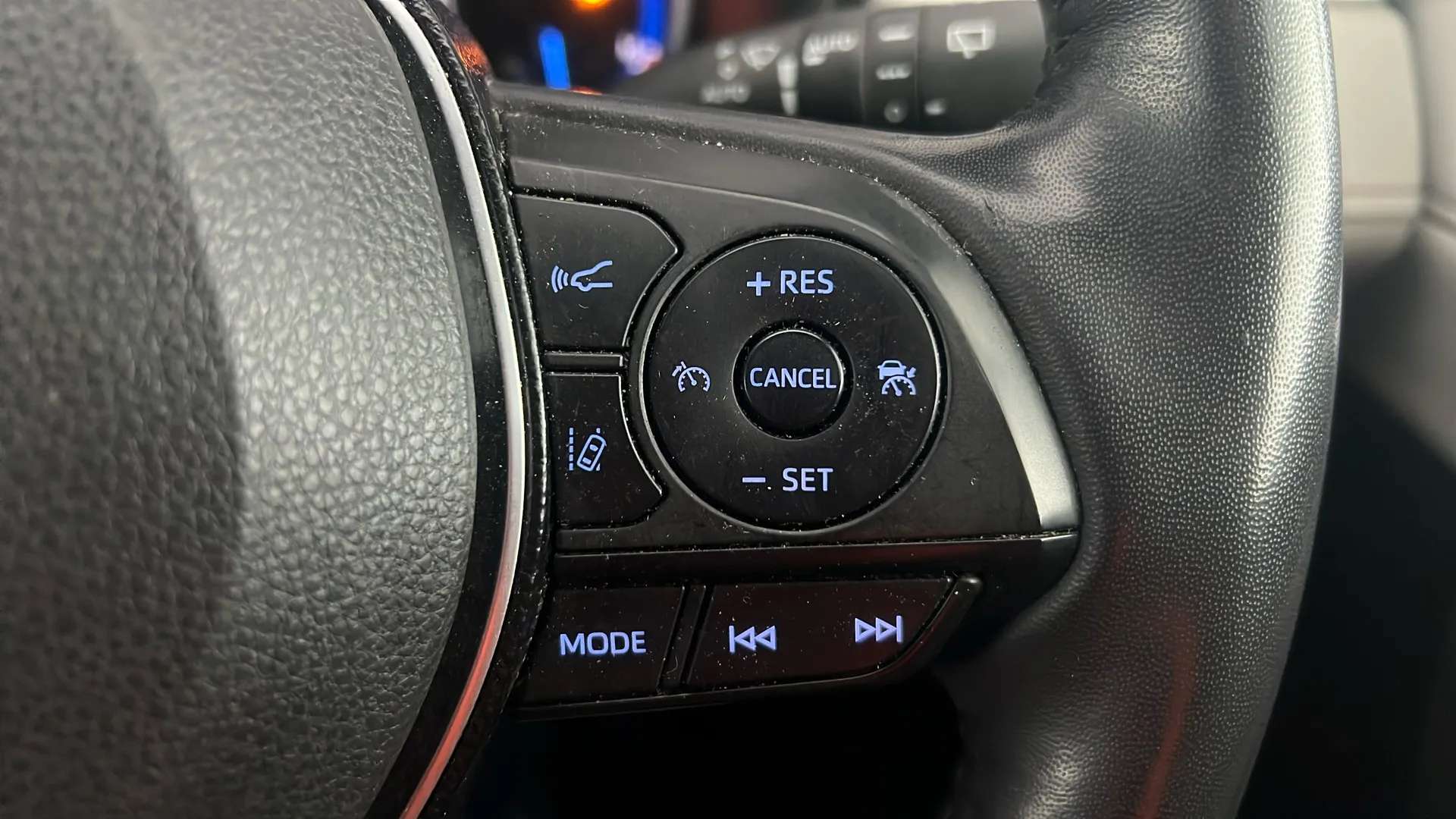 2020 TOYOTA RAV4 2020 TOYOTA RAV4