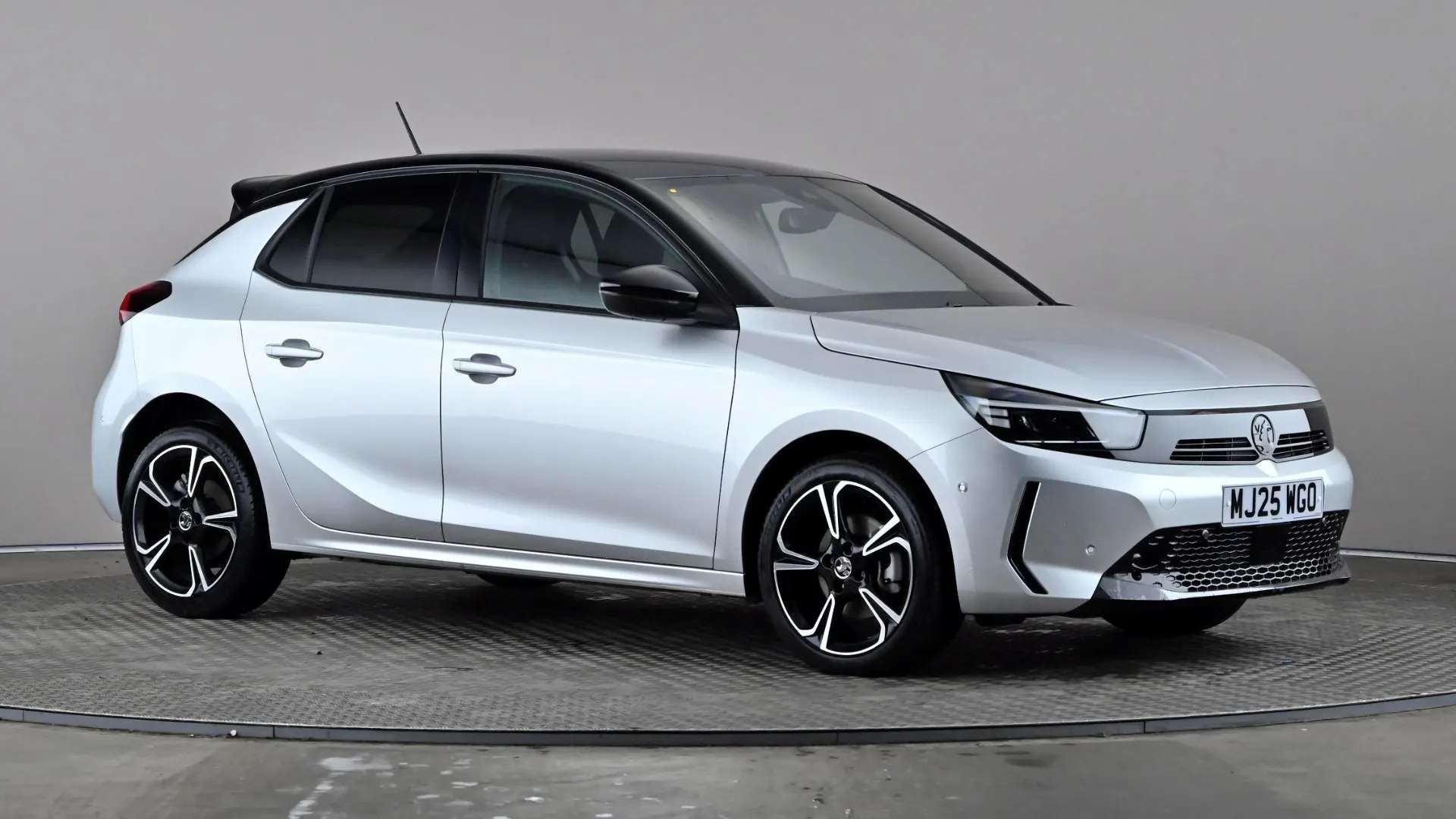 A 2025 VAUXHALL CORSA 1.2 Turbo Hybrid GS e-DCT6 A 2025 VAUXHALL CORSA 1.2 Turbo Hybrid GS e-DCT6