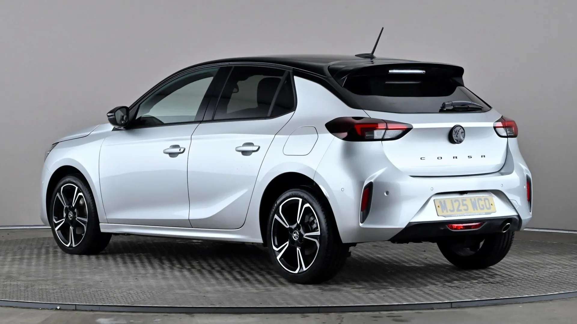 A 2025 VAUXHALL CORSA 1.2 Turbo Hybrid GS e-DCT6 A 2025 VAUXHALL CORSA 1.2 Turbo Hybrid GS e-DCT6