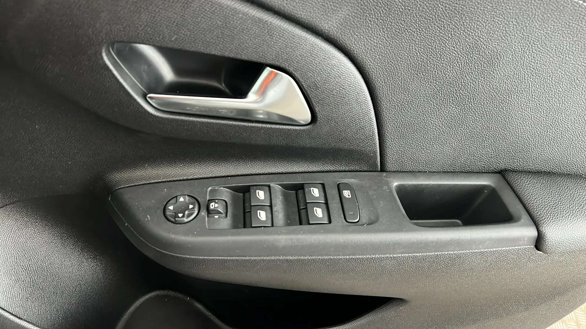 2025 VAUXHALL CORSA 2025 VAUXHALL CORSA