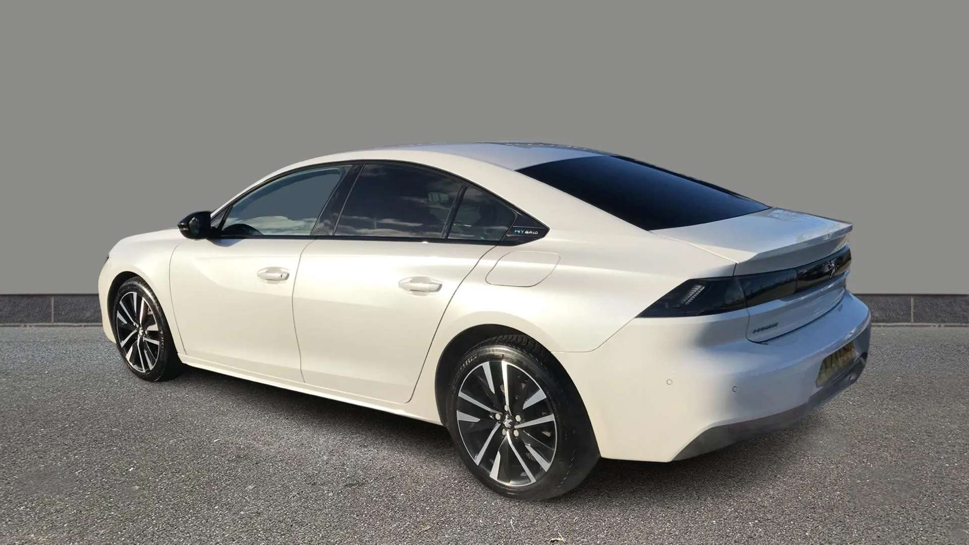 A 2023 PEUGEOT 508 1.6 Hybrid GT e-EAT8 A 2023 PEUGEOT 508 1.6 Hybrid GT e-EAT8