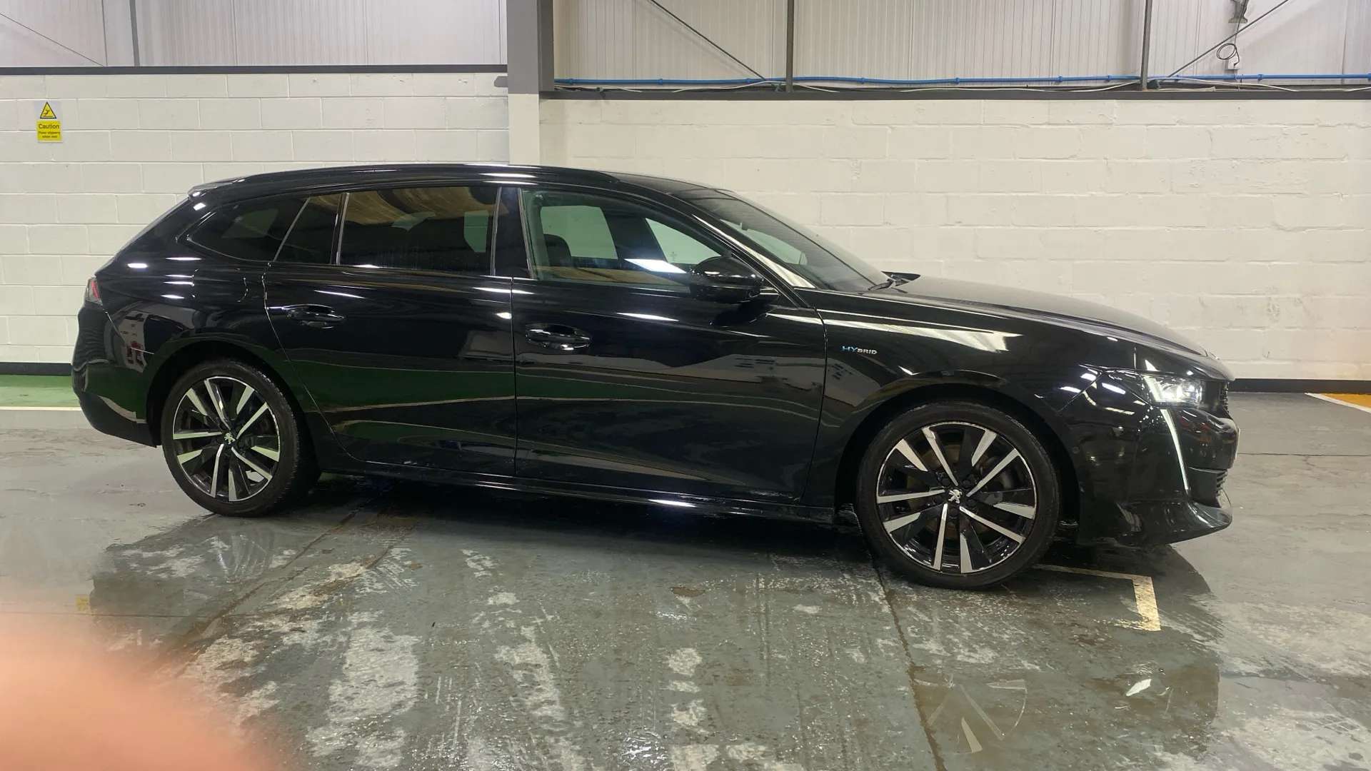 A 2022 PEUGEOT 508 1.6 Hybrid GT e-EAT8 A 2022 PEUGEOT 508 1.6 Hybrid GT e-EAT8