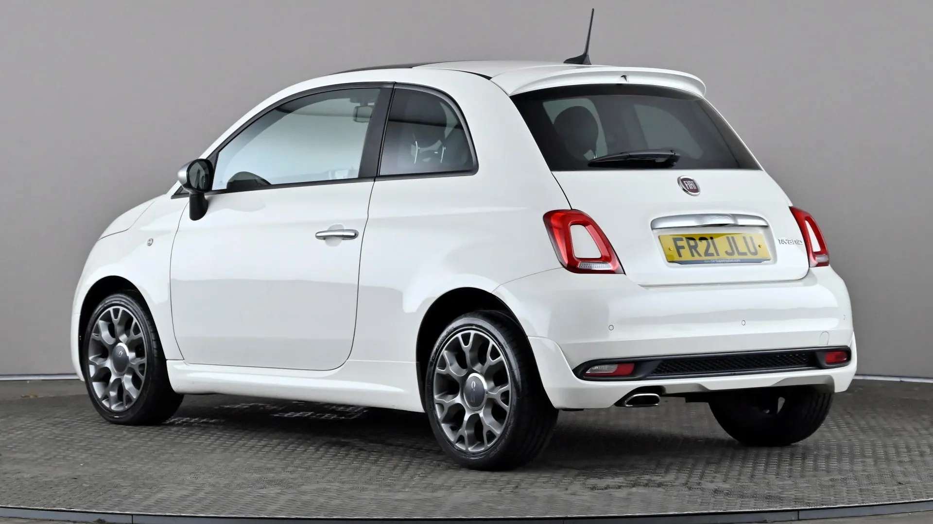 A 2021 FIAT 500 1.0 Mild Hybrid Rock Star A 2021 FIAT 500 1.0 Mild Hybrid Rock Star