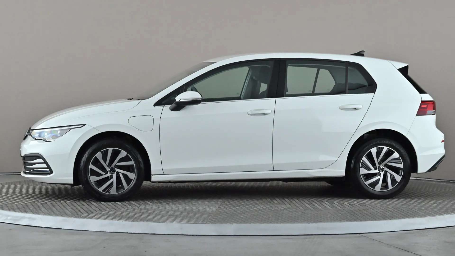 A 2023 VOLKSWAGEN GOLF 1.4 TSI eHybrid Style DSG A 2023 VOLKSWAGEN GOLF 1.4 TSI eHybrid Style DSG
