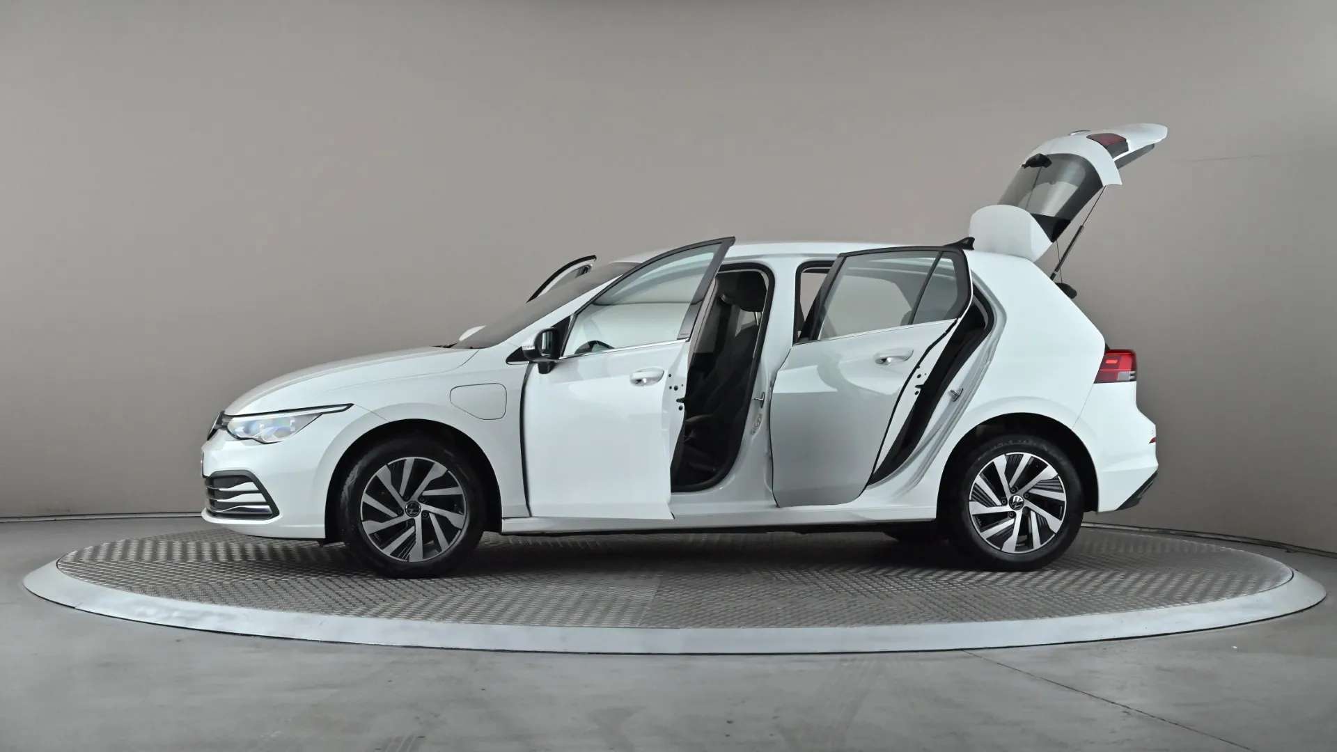 2023 VOLKSWAGEN GOLF 2023 VOLKSWAGEN GOLF