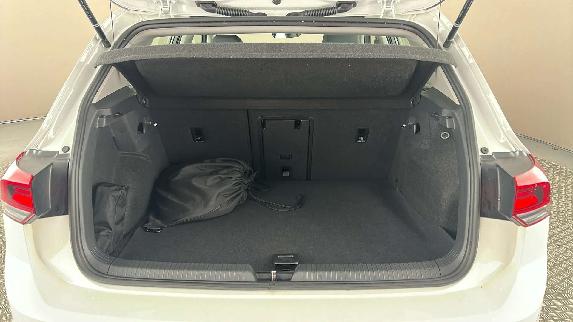 2023 VOLKSWAGEN GOLF 2023 VOLKSWAGEN GOLF