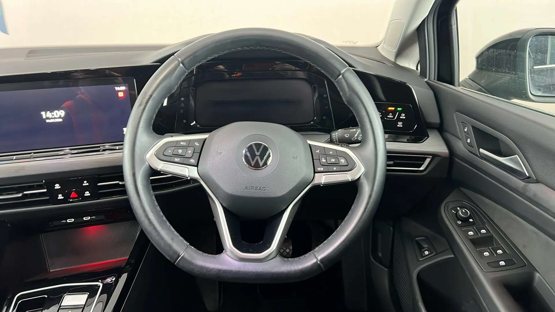 2022 VOLKSWAGEN GOLF 2022 VOLKSWAGEN GOLF