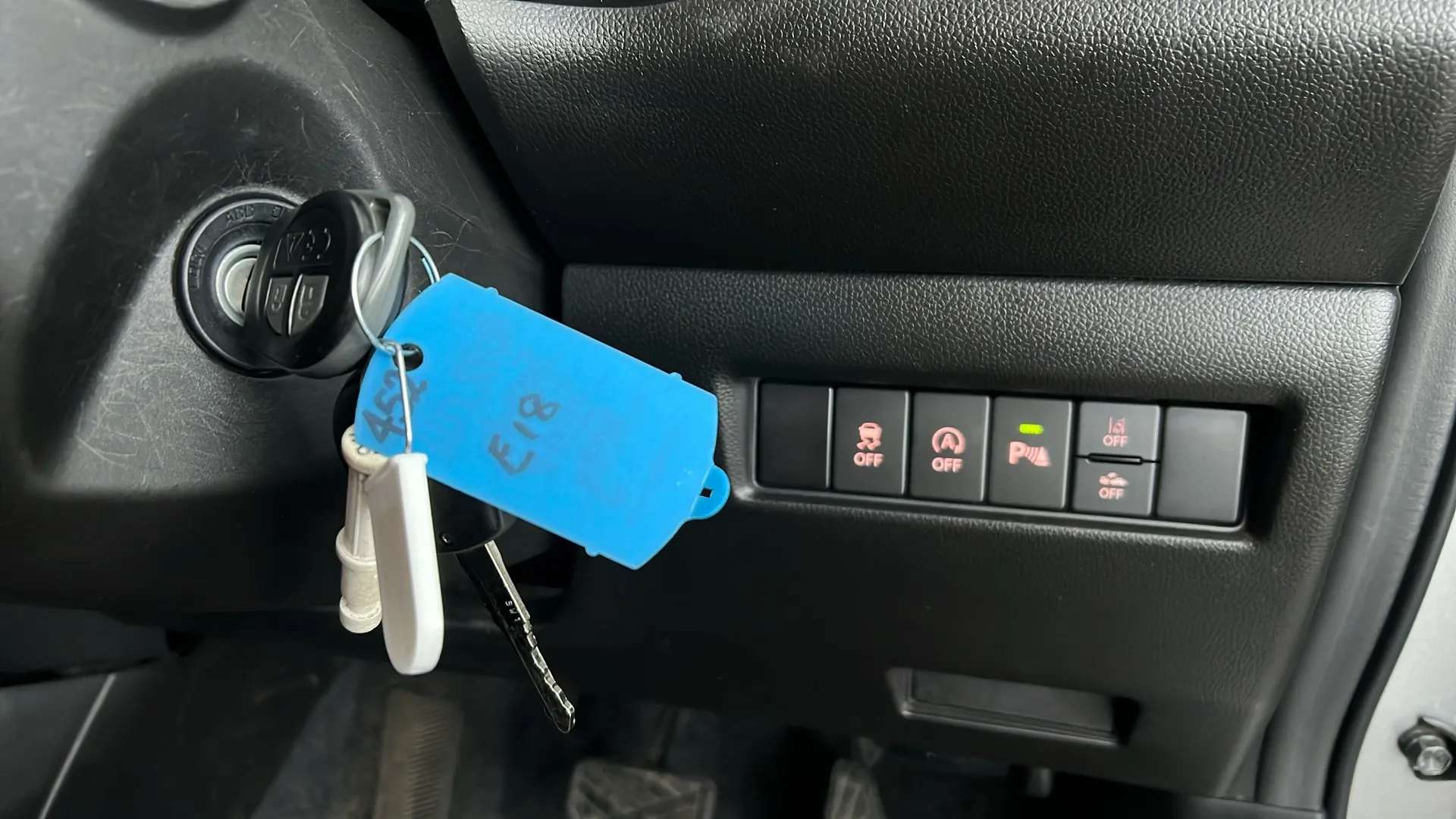 2022 SUZUKI SWIFT 2022 SUZUKI SWIFT