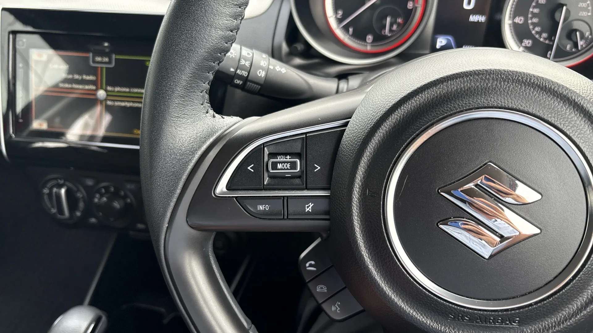2023 SUZUKI SWIFT 2023 SUZUKI SWIFT