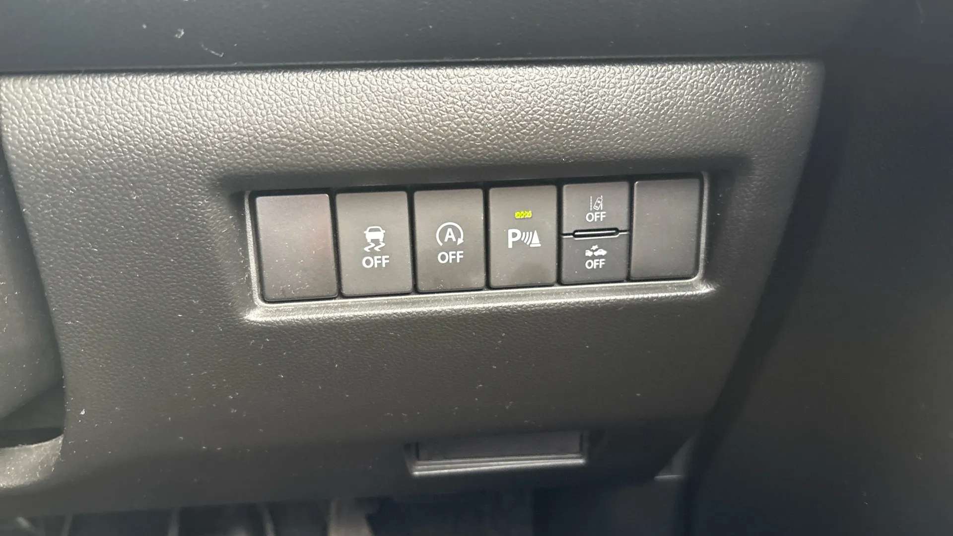 2023 SUZUKI SWIFT 2023 SUZUKI SWIFT
