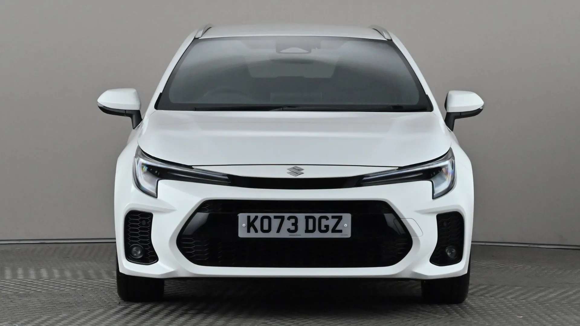 A 2023 SUZUKI SWACE 1.8 Hybrid Ultra CVT A 2023 SUZUKI SWACE 1.8 Hybrid Ultra CVT