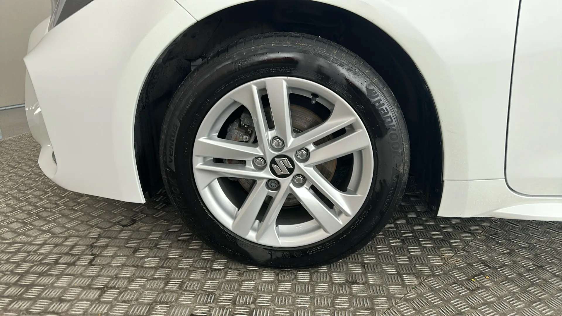 2023 SUZUKI SWACE 2023 SUZUKI SWACE