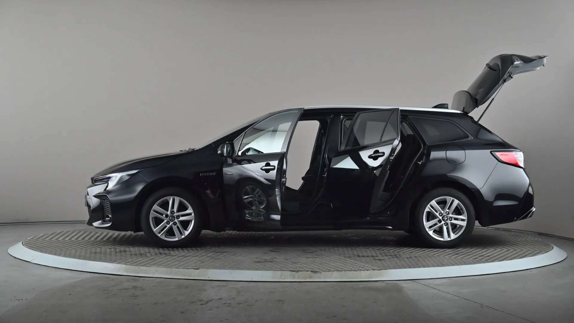 2023 SUZUKI SWACE 2023 SUZUKI SWACE